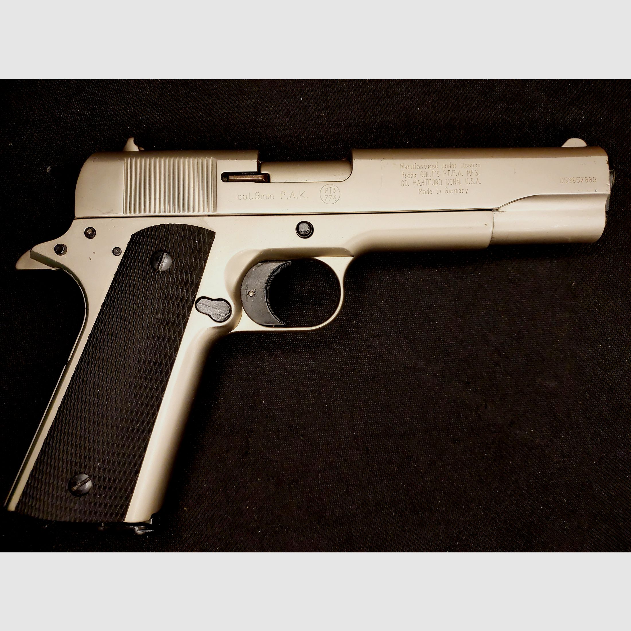 Colt Government 1911 A1 blank firing pistol 9mm P.A.K. nickel (PTB 774)