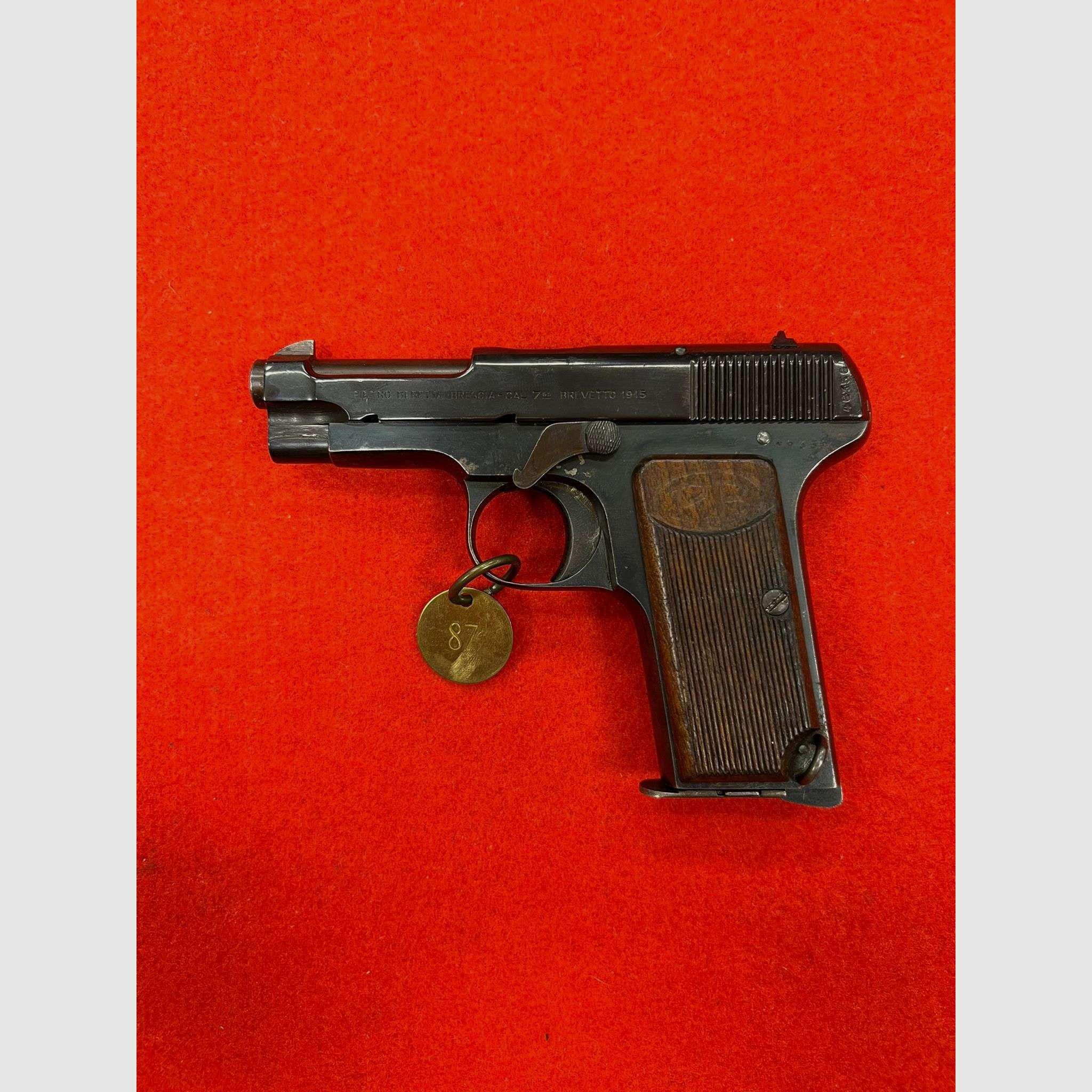 Pistolet Beretta 1915 “ISPETTORE AB” Calibre 7.65, image 2 sur 3