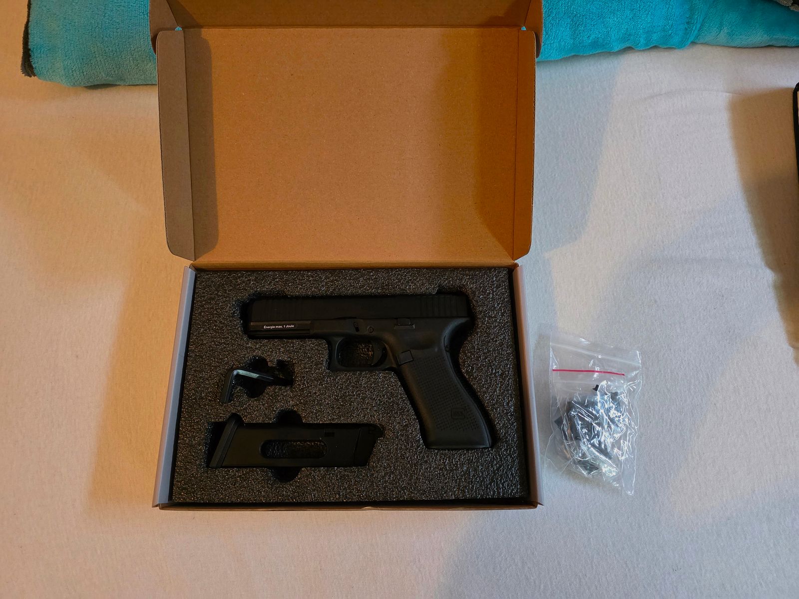 Airsoft Glock 17 Gen5 MOS CO2 6mm BBs