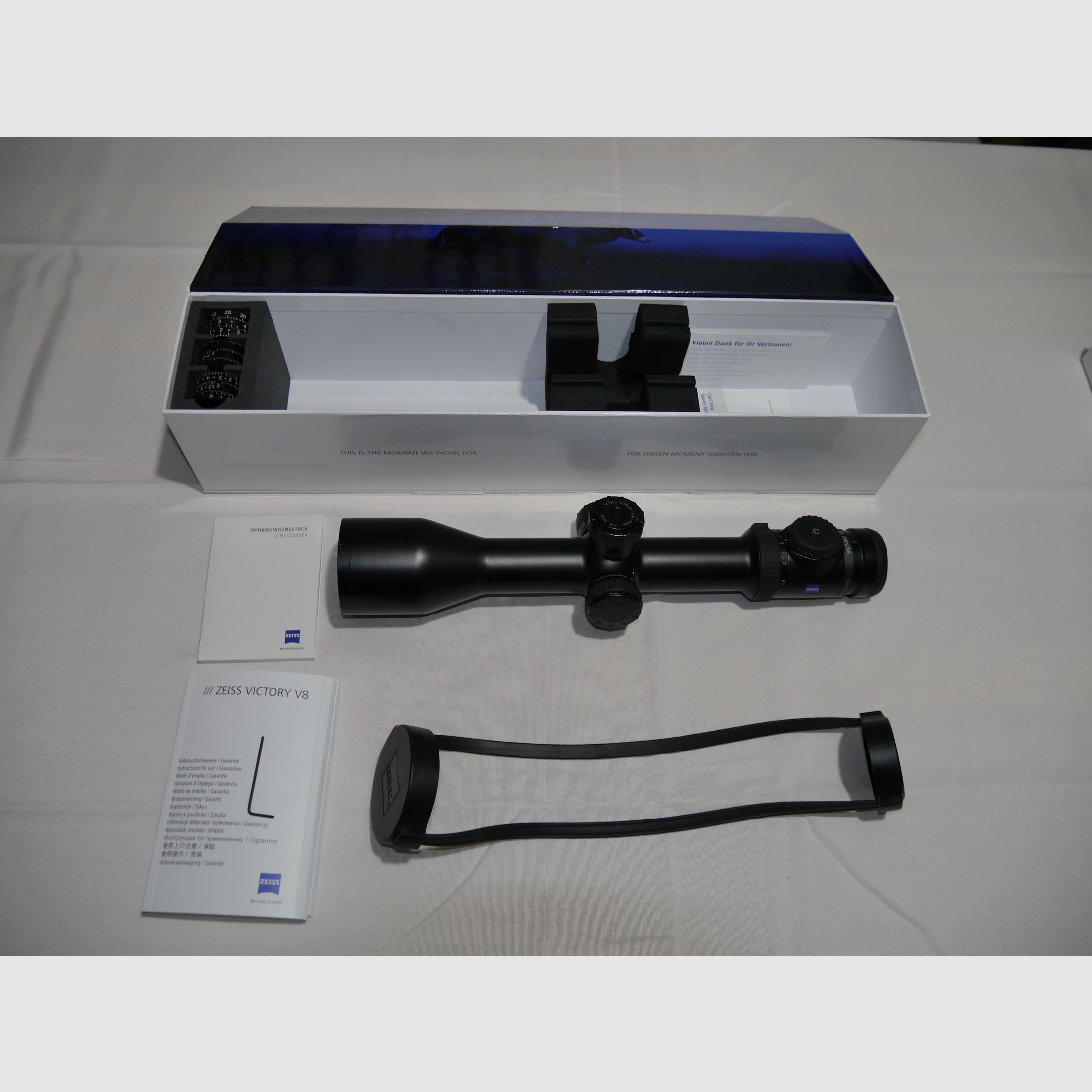 Zeiss Victory V8 2.8-20x56 with ERA TAC mount