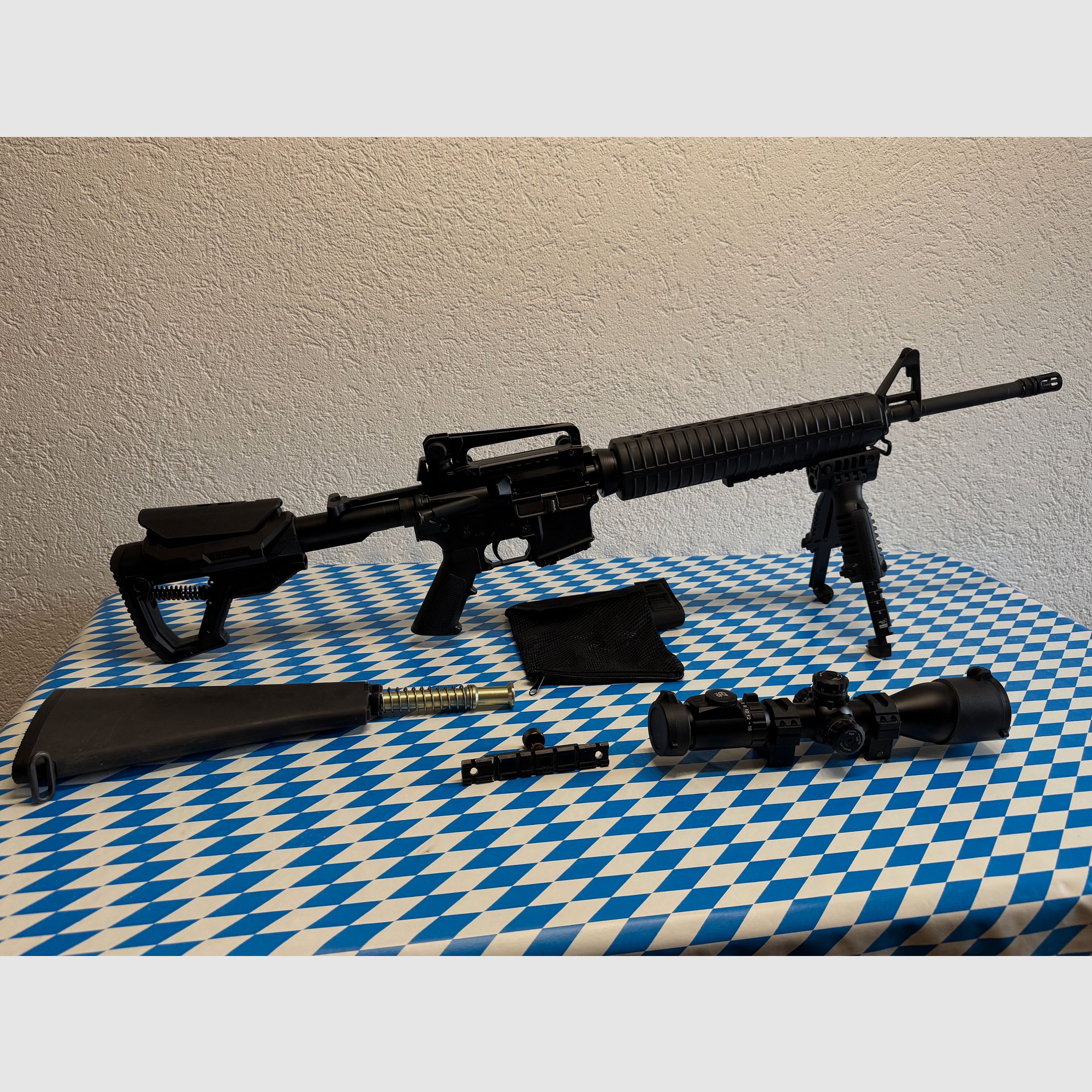 Selbstladebüchse Sabre -Defence XR15 20“ ( M16) mit ZF und Zweibein