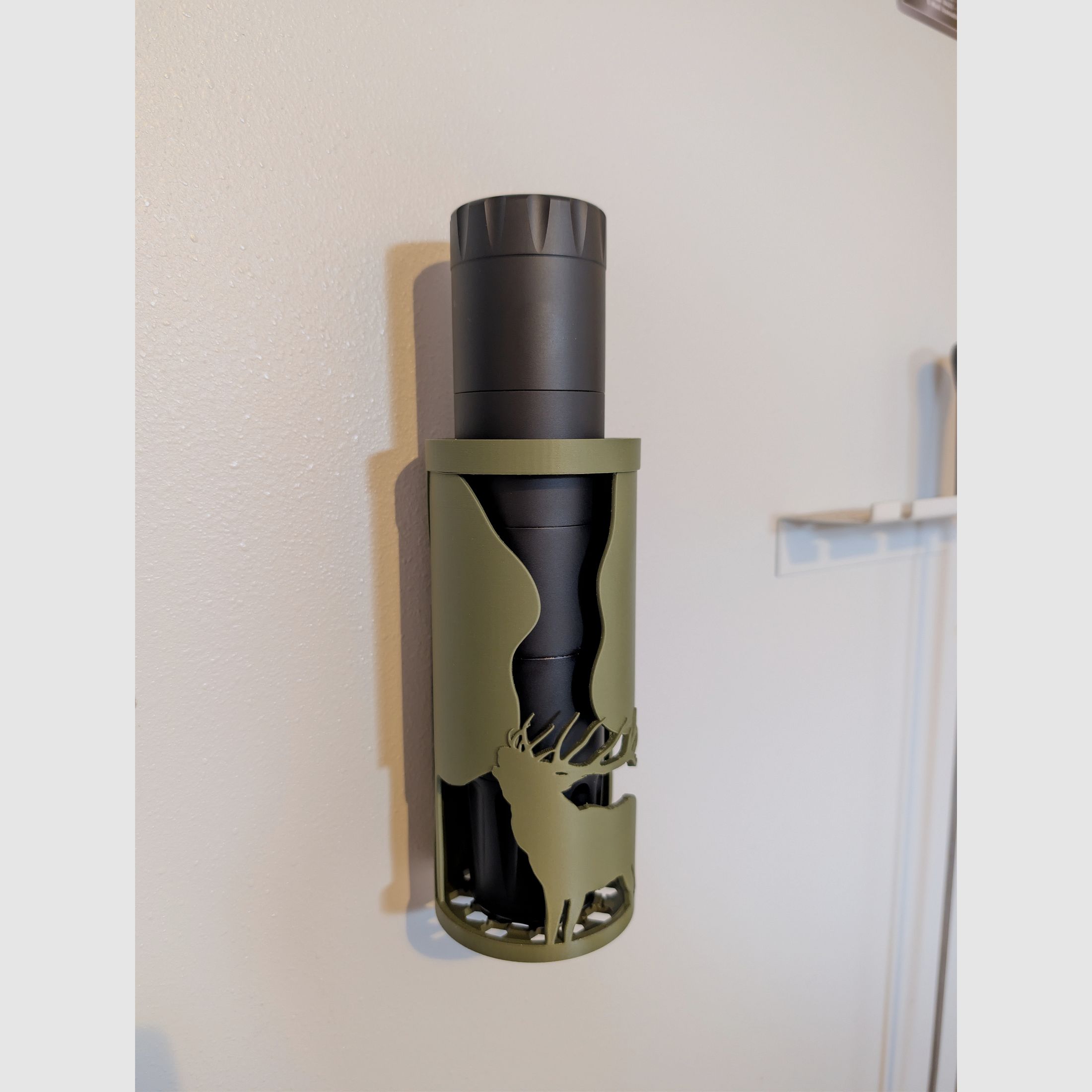 Soporte de silenciador magnético con diseño de ciervo - 65mm