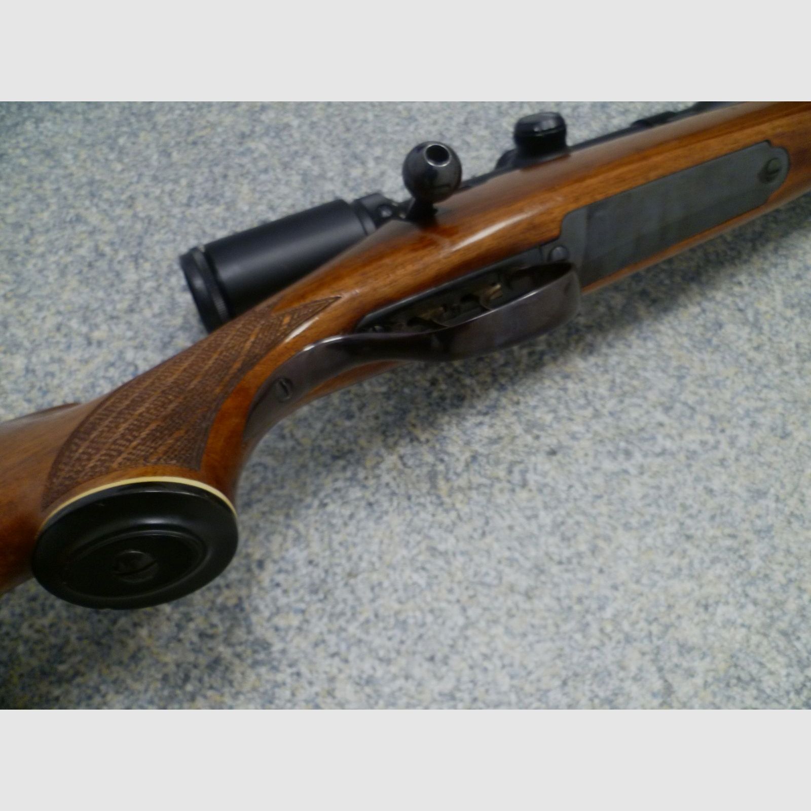 Repeater rifle Anschütz model 110 .243 Win. SD thread