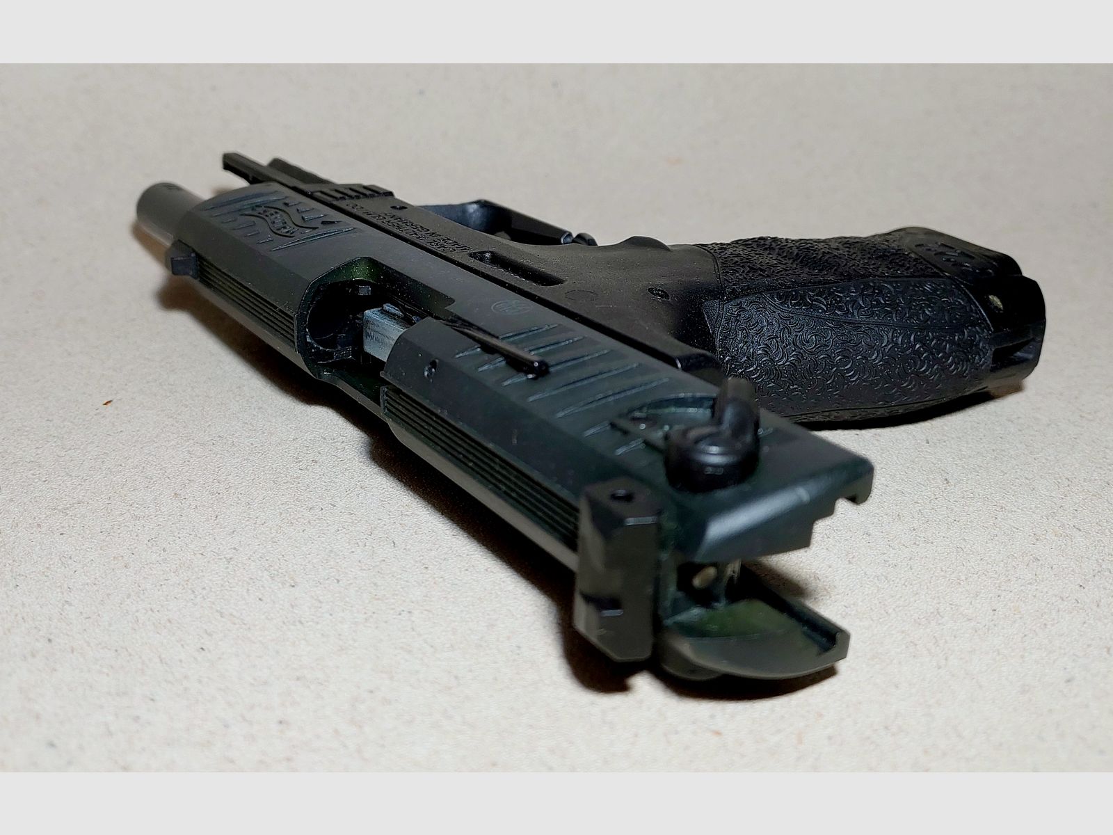 Walther P22Q Schreckschuss Pistole 9mm P.A.K. schwarz  (PTB 778)