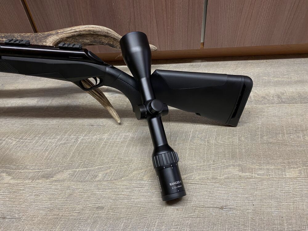 Benelli Lupo, mit Steiner Ranger 4 3-12x56, ohne Schiene