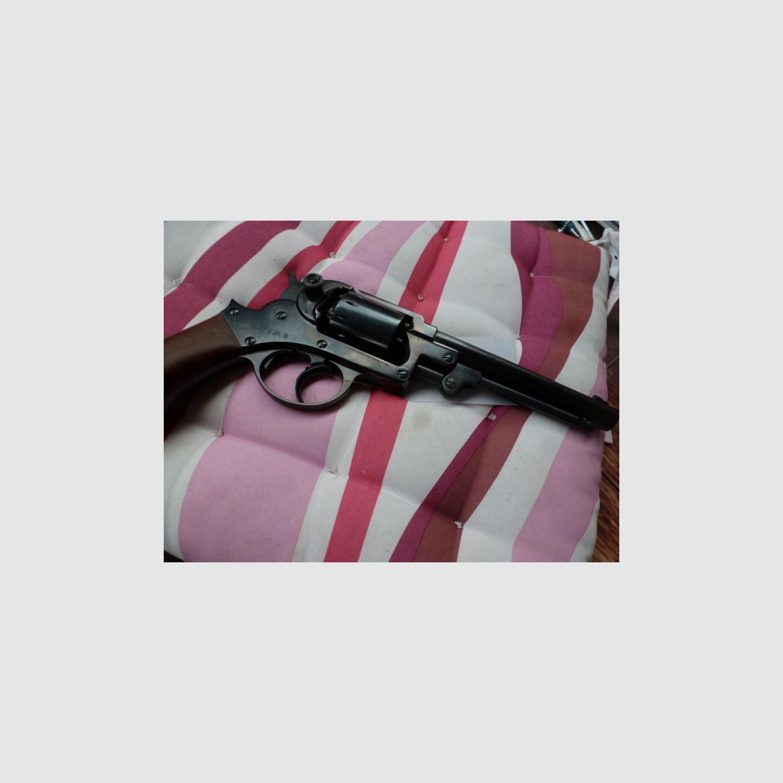 Starr - rewolwer perkusyjny