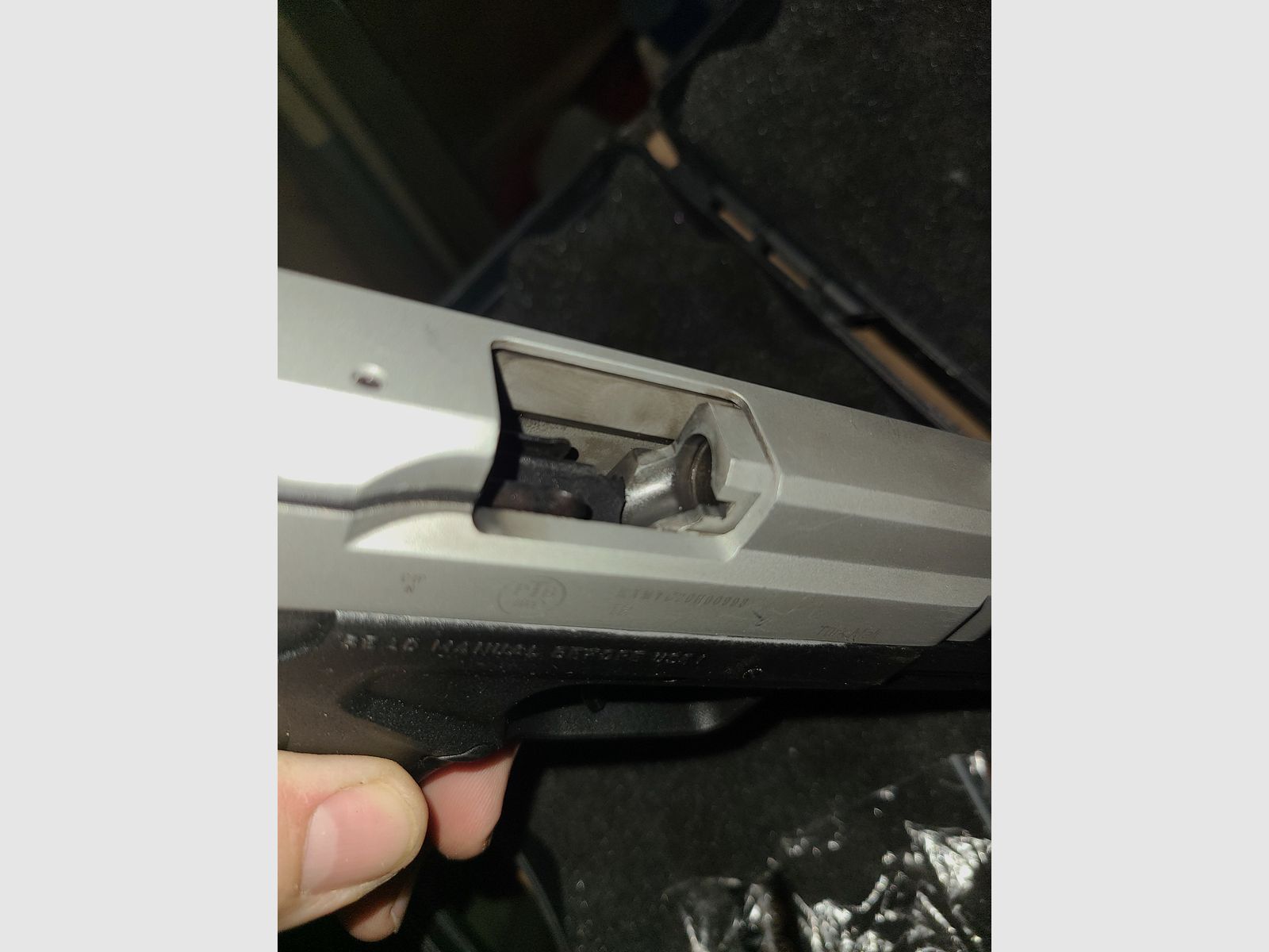 RETAY X TREME / VERCHROMT SILBER / mit Zubehör 3 MAGAZINE / mit OVP / cal. 9mm P.A.K. / PTB 1042 / SCHRECKSCHUSS GAS PISTOLE / SILVESTER / SELBSTVERTEIDIGUNG / NEUWERTIG