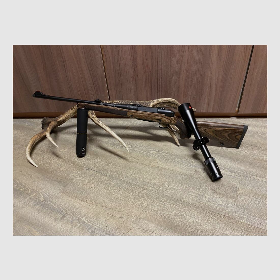 Haenel Jaeger NXT, con Leica Amplus 6 2,5-15x56 i