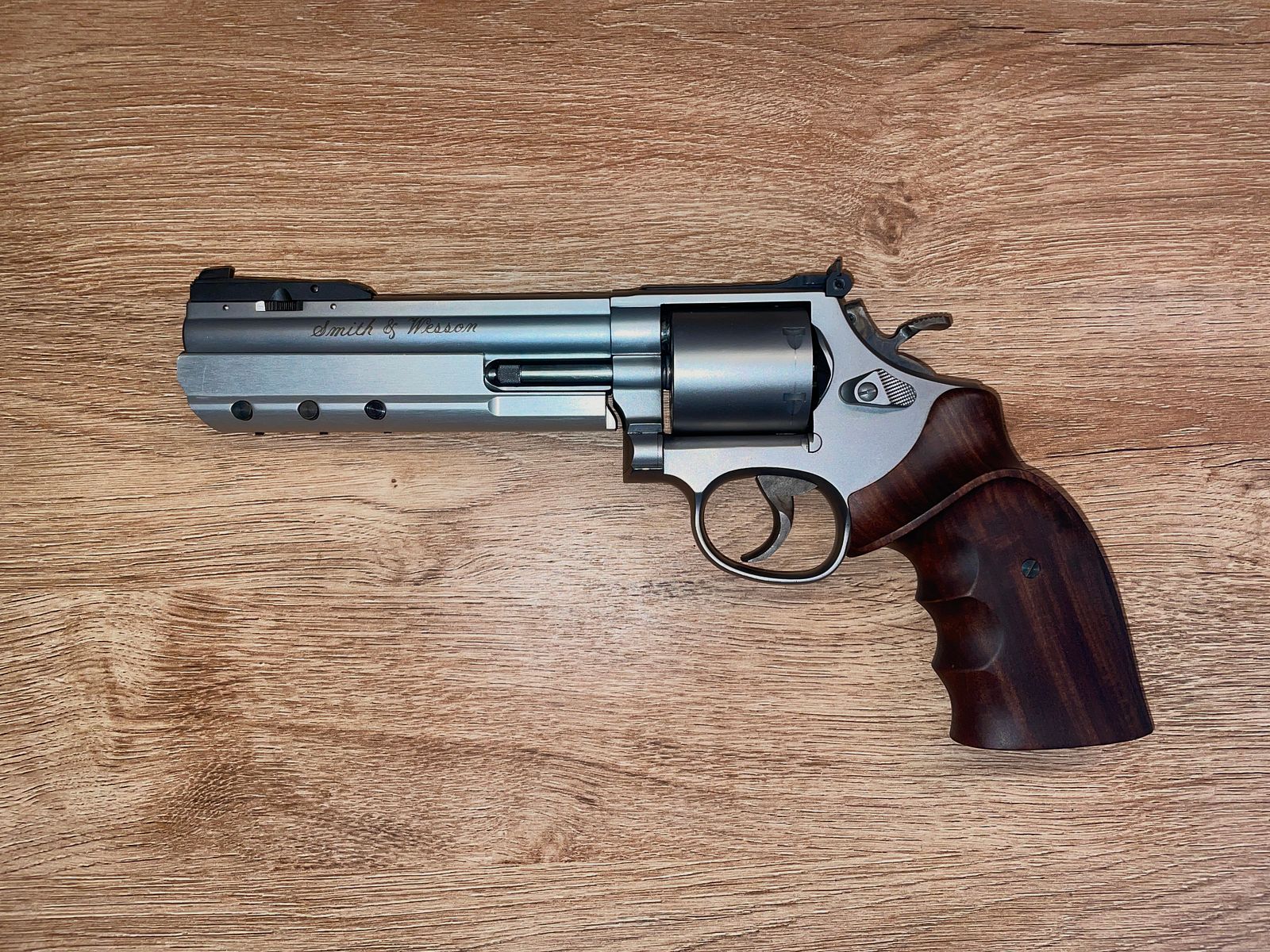 Smith & Wesson 686 Practical Champion