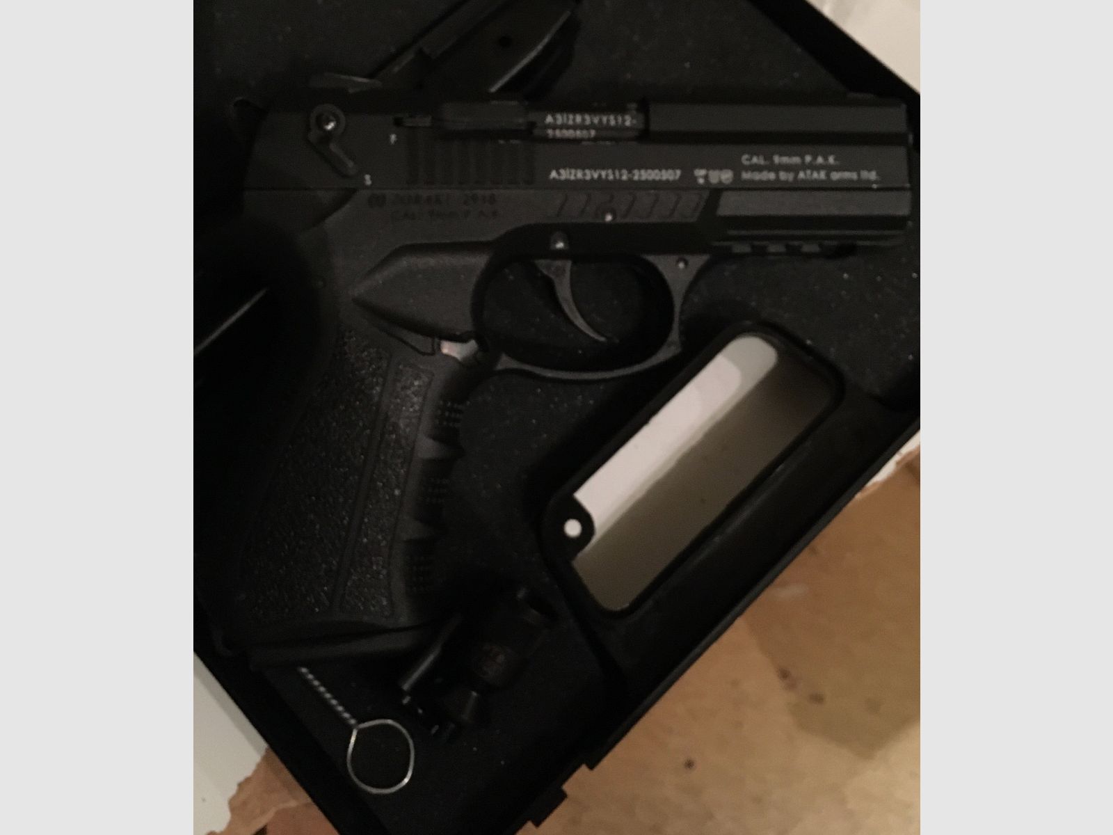 Zoraki 2918 9mm P.A.K Schreckschuss inkl. 25 Schuss Magazin