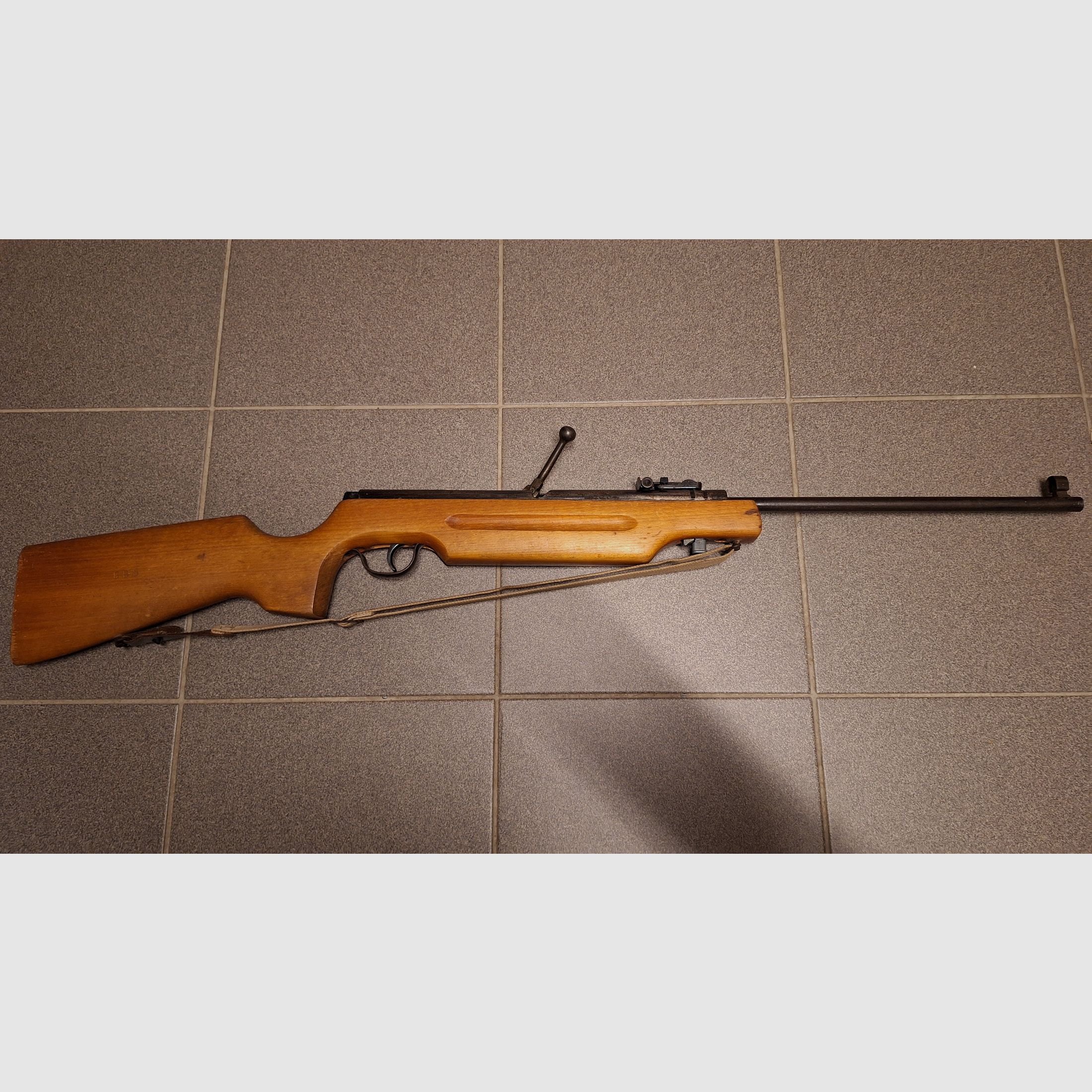 Haenel Suhl 310 DDR-Luftgewehr mit Sportschaft+8er Magazin!