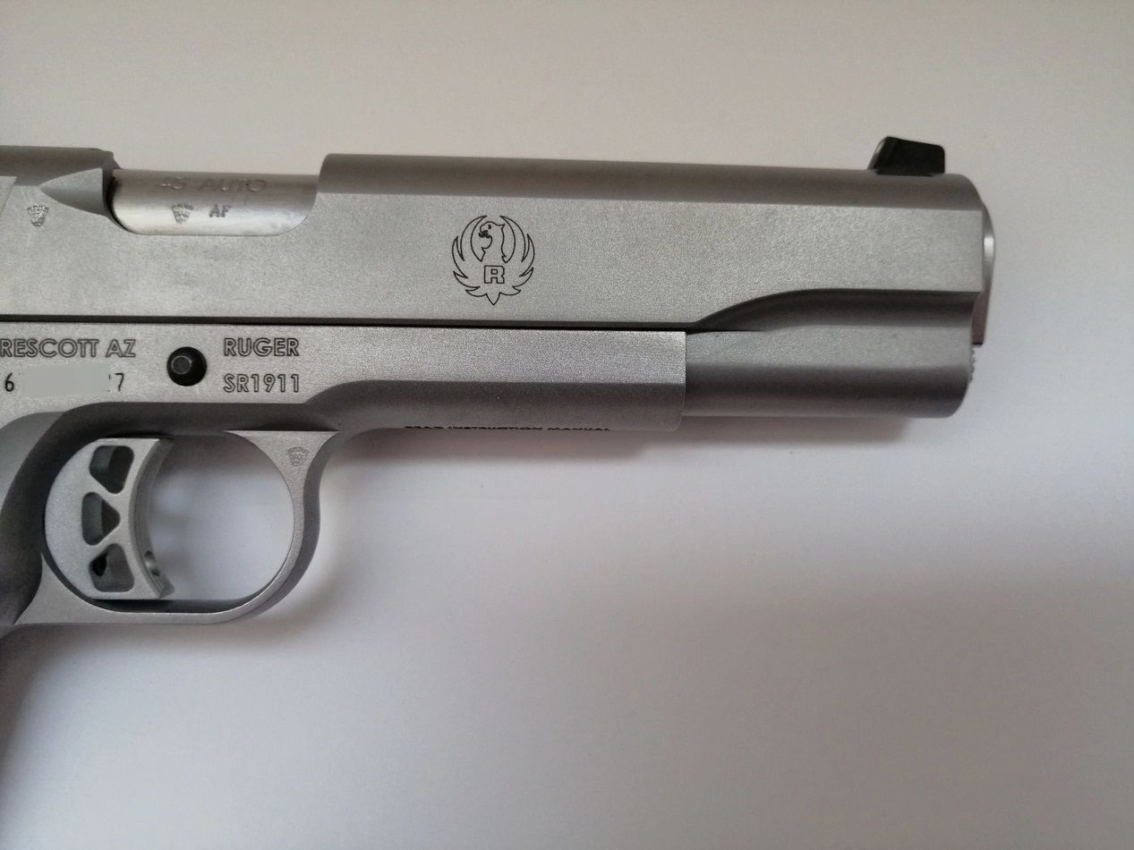 Super Ruger SR 1911 in .45 ACP – Hergestellt in den USA – zwei Magazine – Neu, Bild 7 von 12