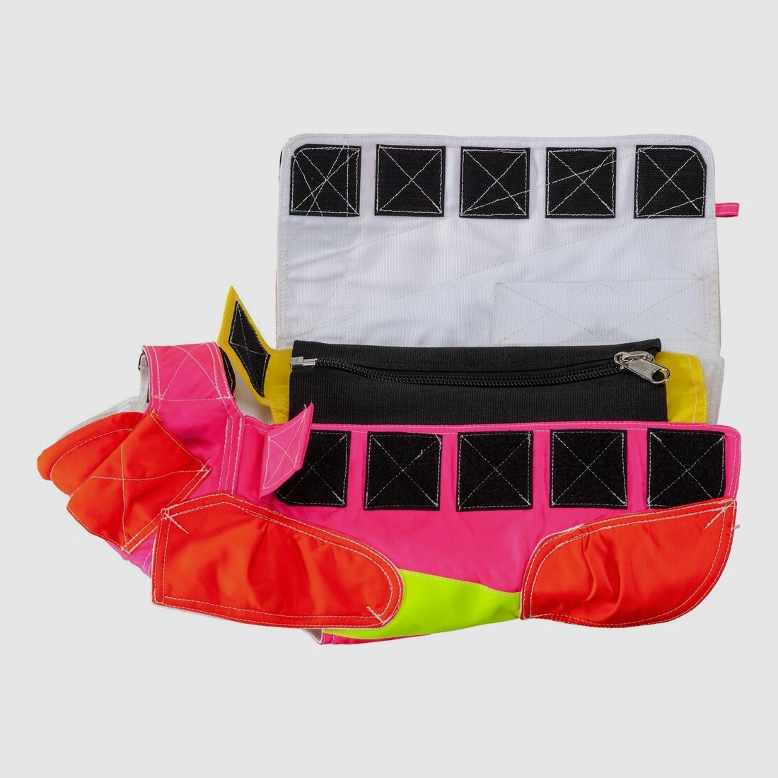 Out Dog Dog protective vest standard (Chest circumference 85 cm – female), imagen 2 de 7