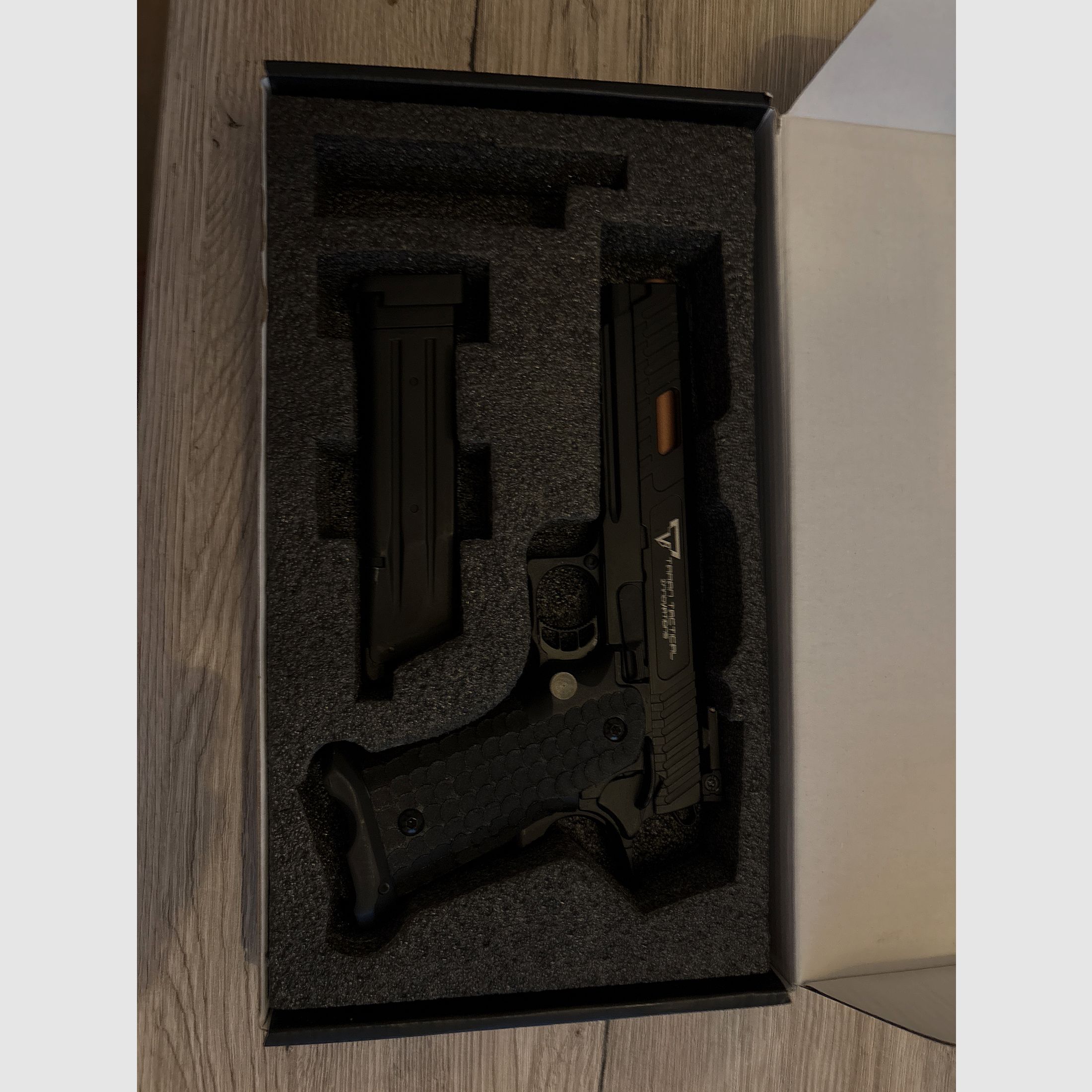 Combat Master R601 Army Armament