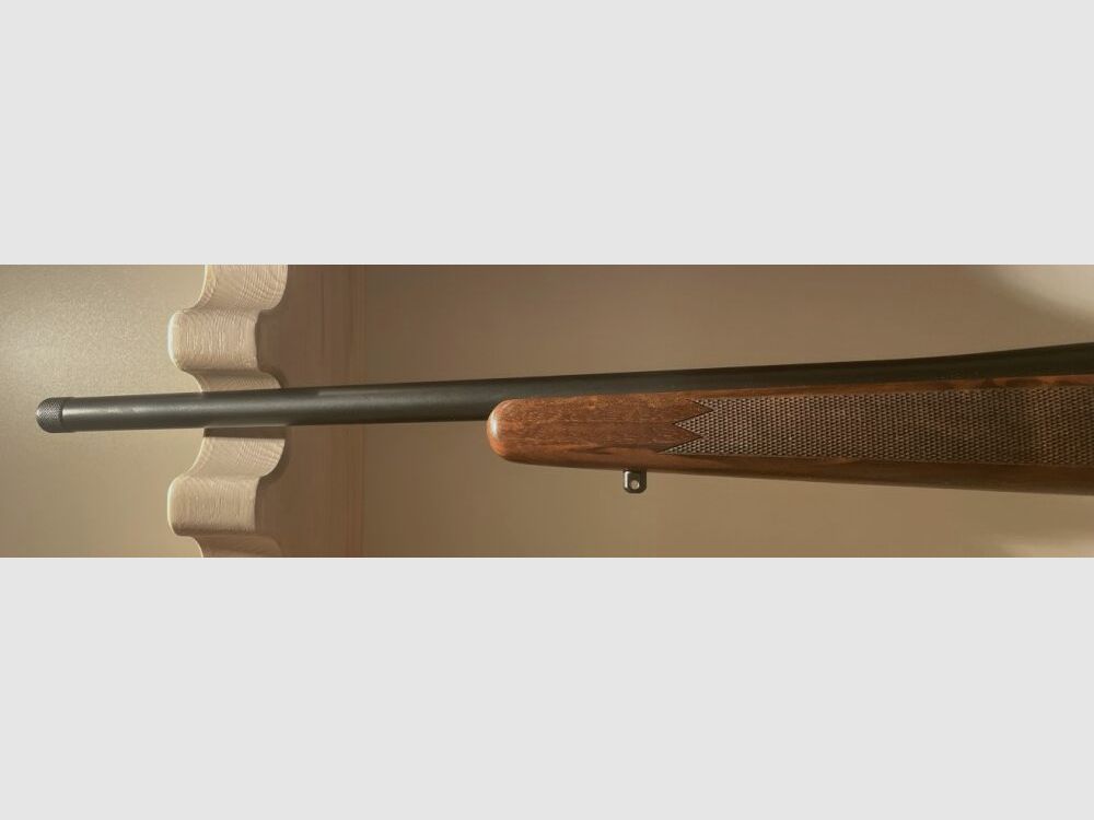 SAKO 90 HUNTER SHORT with thread - LEFT-HAND VERSION