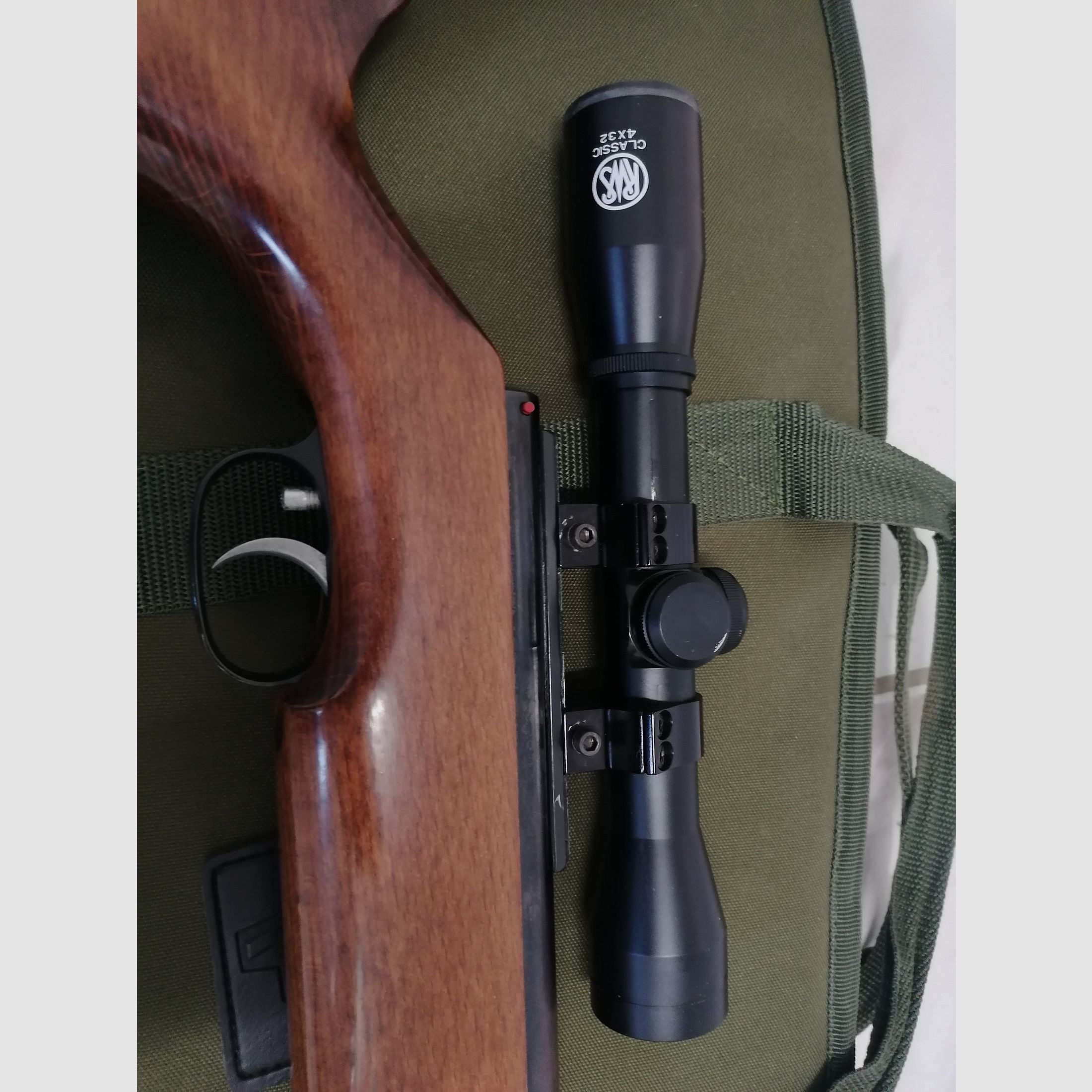 Karabinek pneumatyczny Weihrauch HW85. 5.5mm