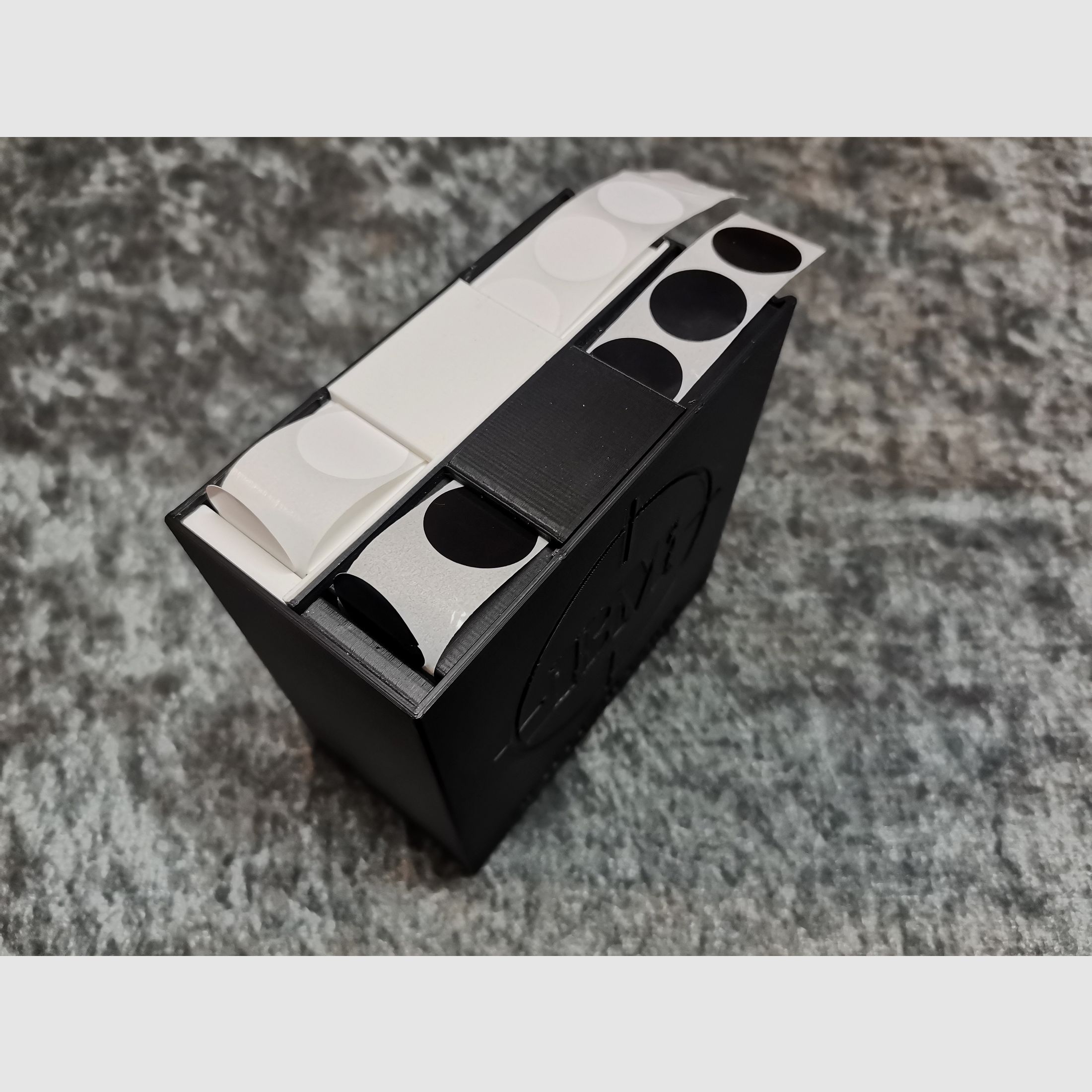 Schusspflaster Box  inkl. weiße & schwarze Pflaster Sportschütze 19mm Pflasterbox