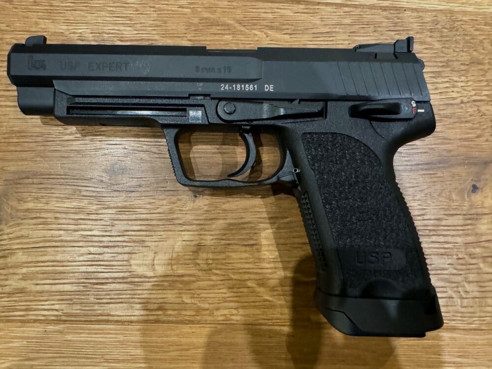 Heckler und Koch	 USP Expert 9mm