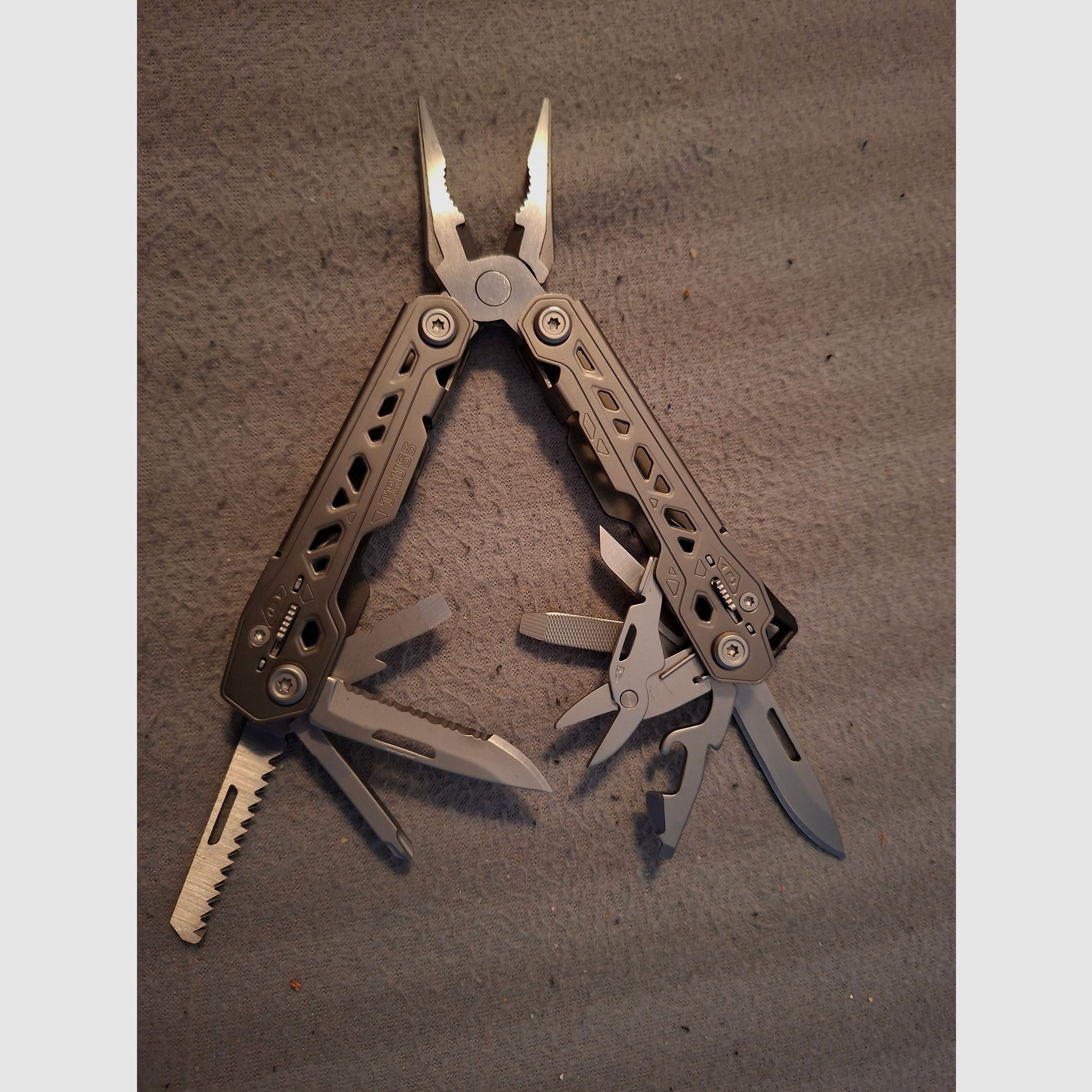 Gerber Truss Multitool