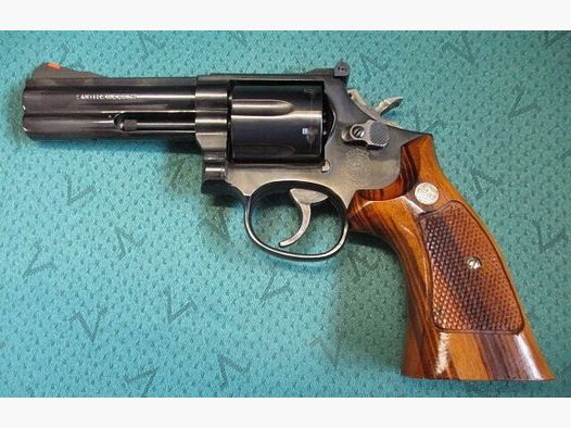 Revolver Smith & Wesson 586 (erste Serie) 4 Zoll .357 mag aus Sammlung 586