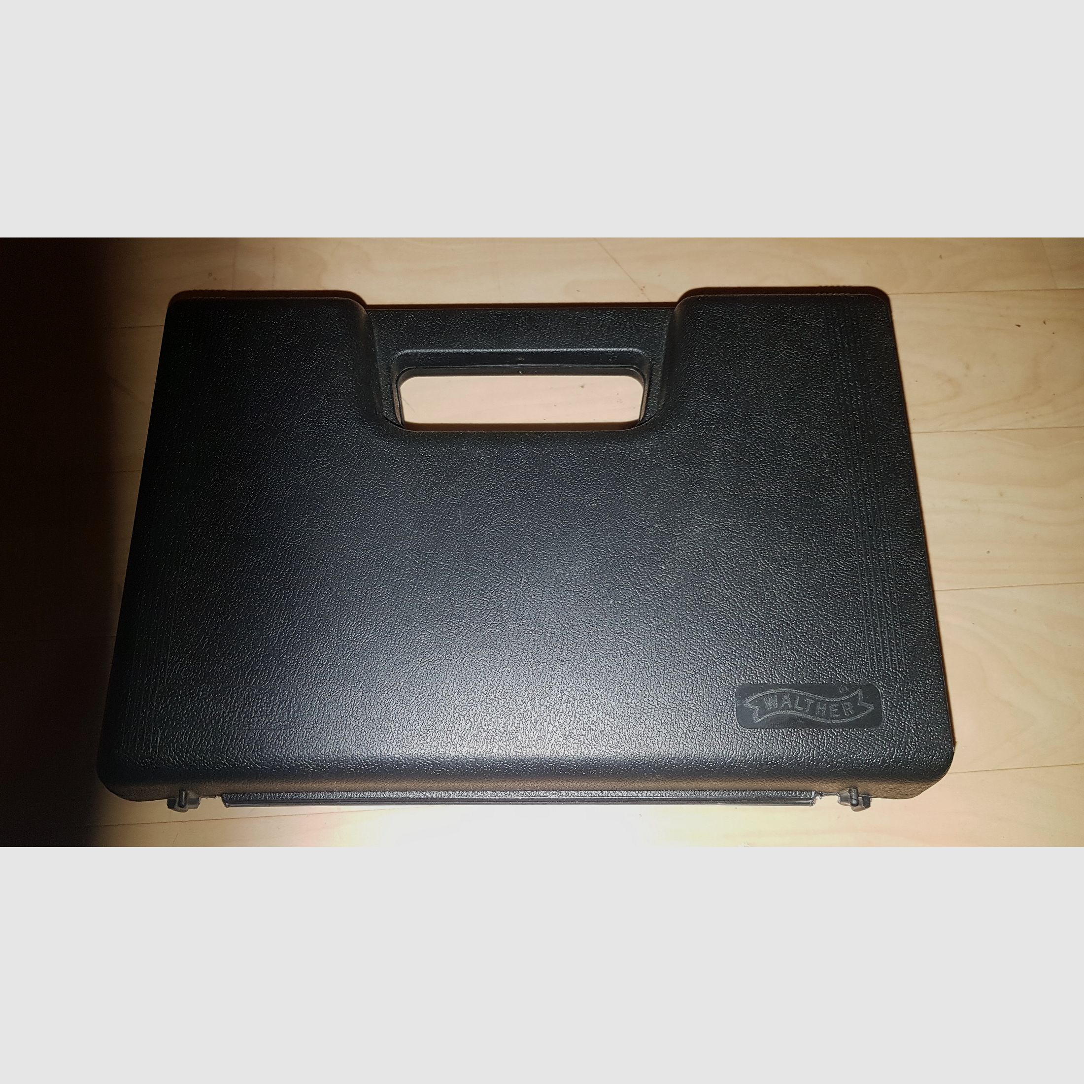 WALTHER P22 Pistolet d'alarme 9 mm P.A.K. Nickelé