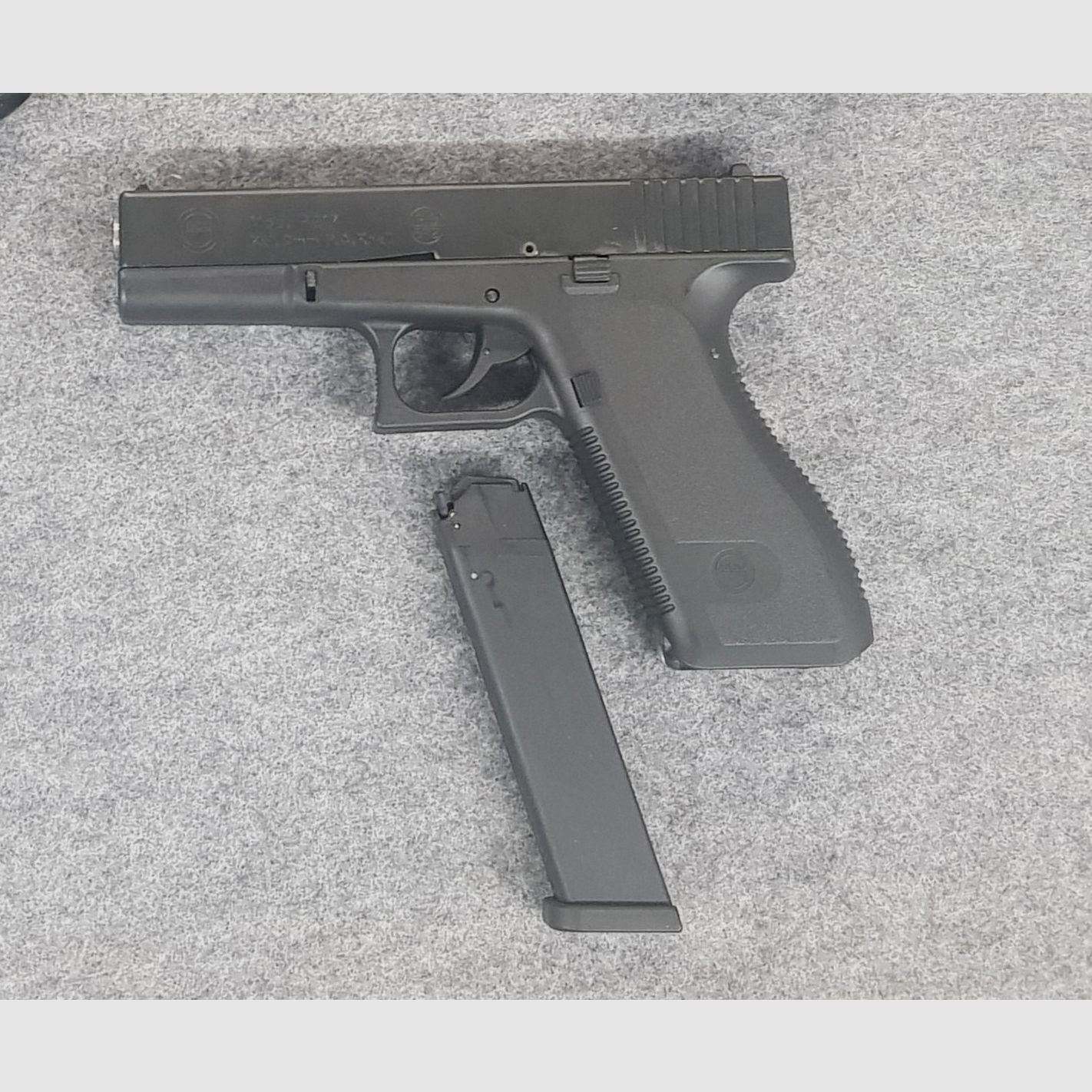 Erma Geco P217  Magazin  Glock 17  PTB 672 PAK 9mm