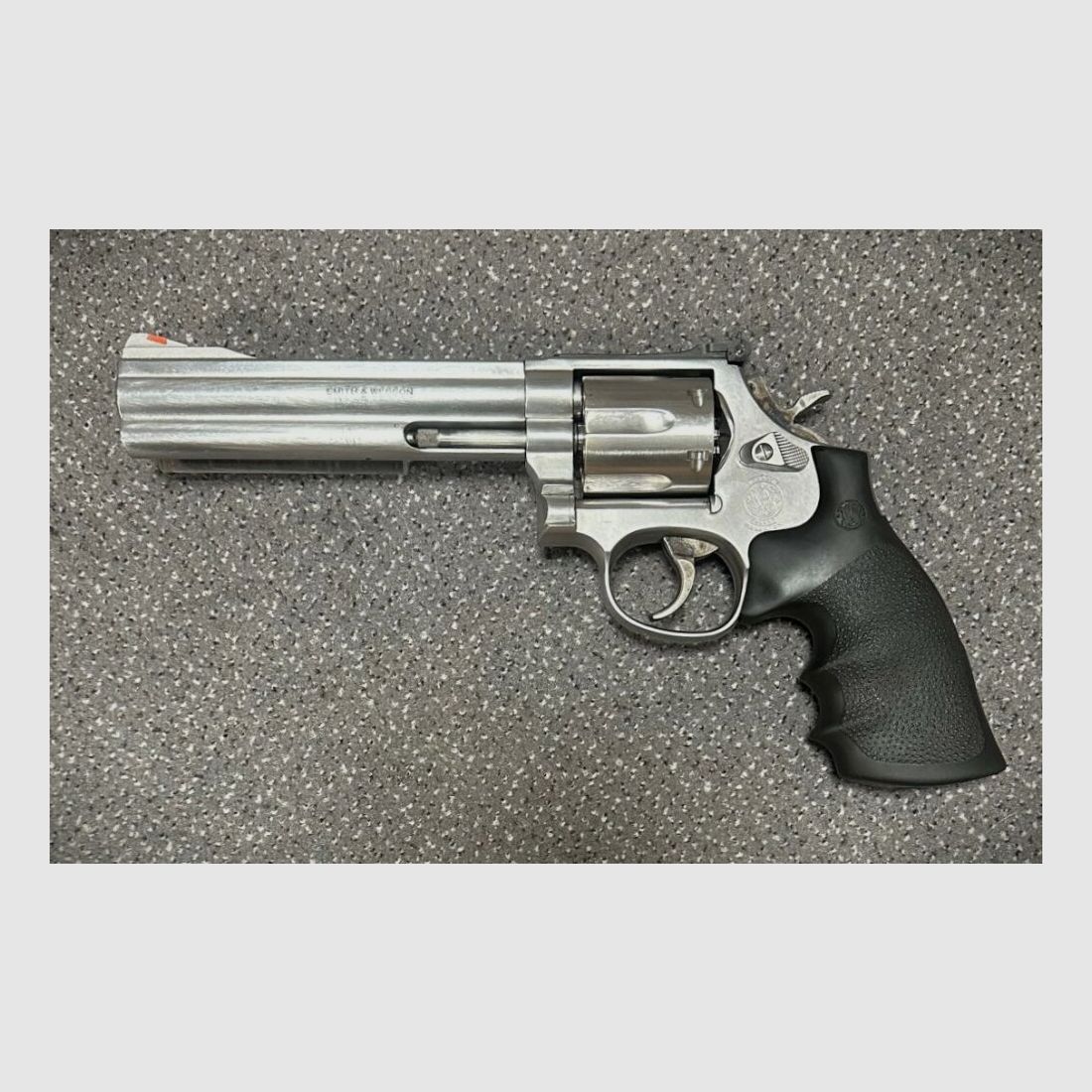 S&W Smith & Wesson 686-4
