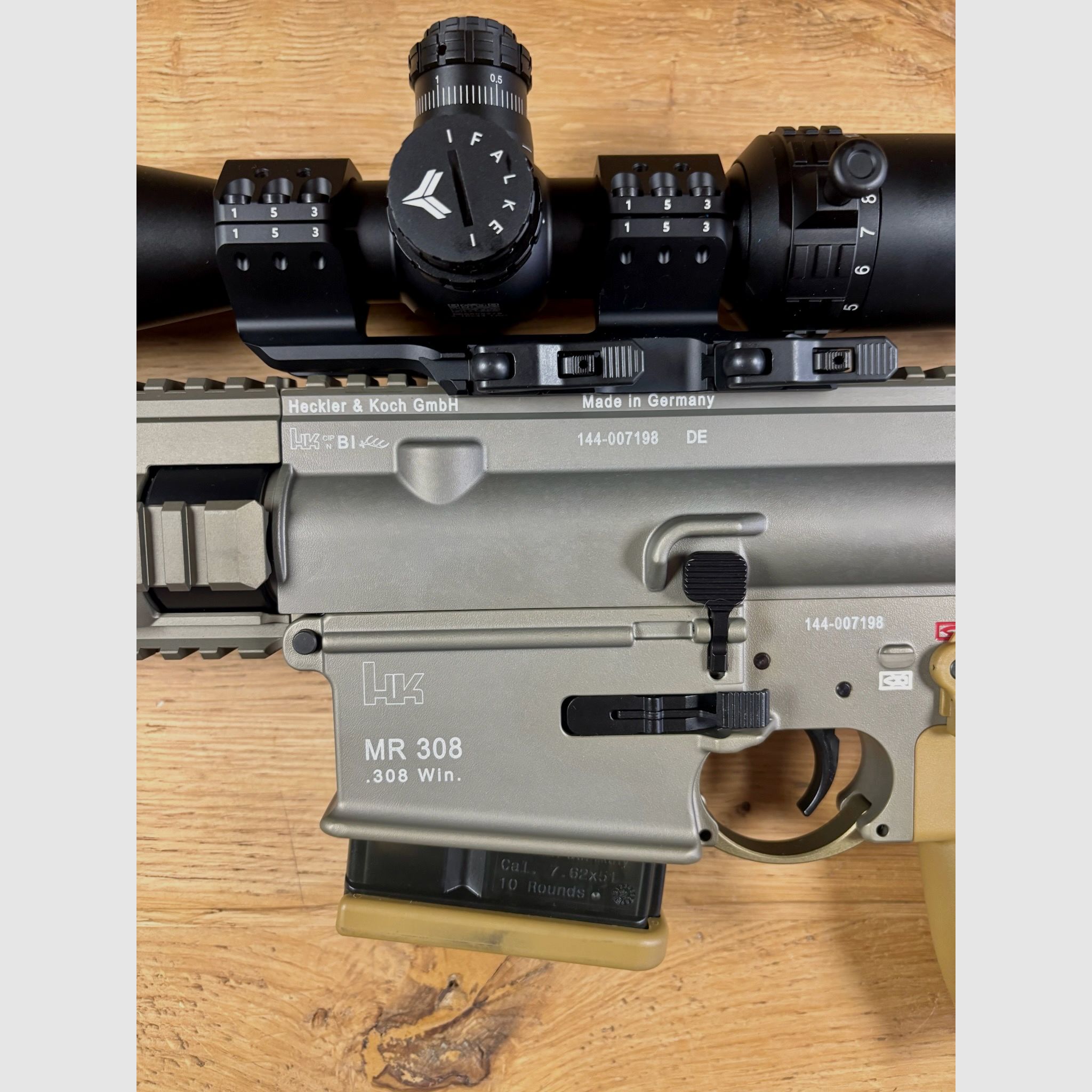 Heckler & Koch HK MR 308 A3 - Sandfarben - inkl. ZF Falke 4-16x44 TAC Karbon Zweibein