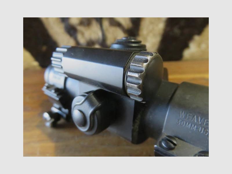 Rotpunktvisier AIMPOINT 9000SC 2moa mit Montageringen, Bild 6 von 7