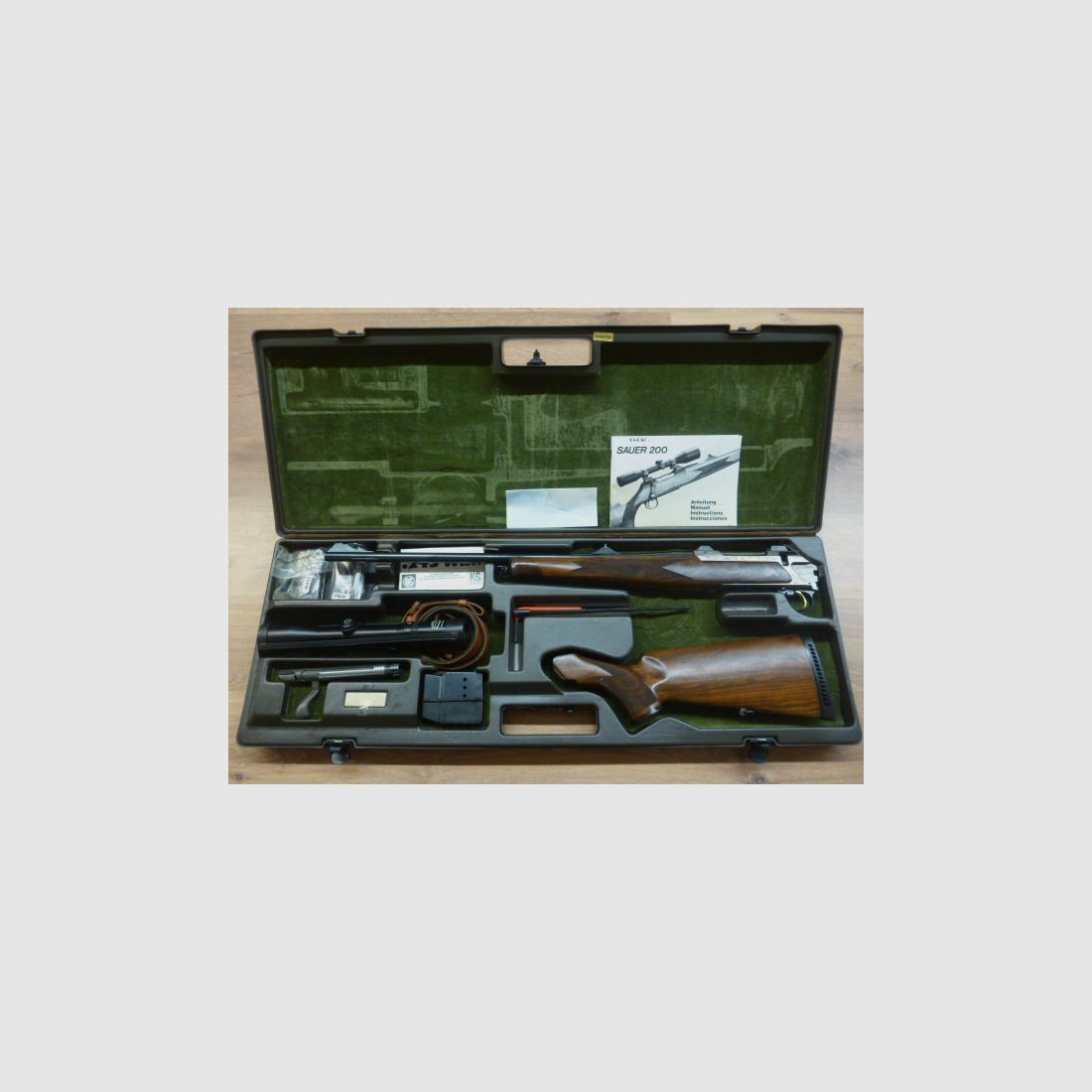 SAUER 200 « Luxe » cal 243 winch « intégrale gaucher »+ lunette Schmidt & Bender occasion, image 8 sur 9
