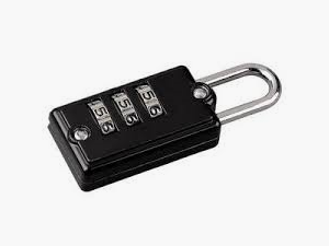 Petit cadenas à combinaison, notamment pour les housses d’armes