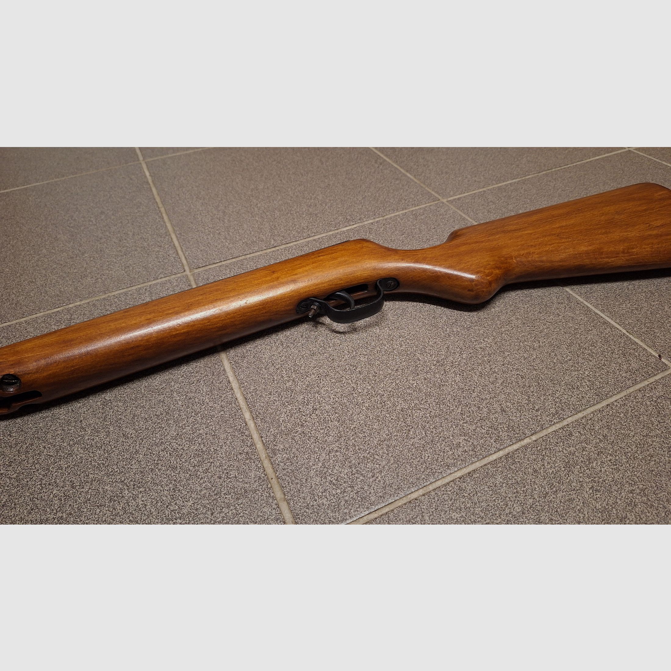 Karabinek pneumatyczny Model 303 Haenel Suhl