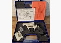 Smith & Wesson Chiefs Special revolver a salve calibro 9mm R.K.