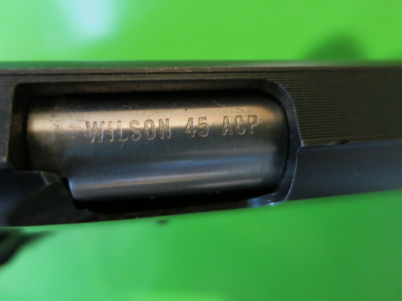 Pistola Colt 1911 National Match Gold Cup; cañón Wilson de 5" con compensador, .45ACP       #74-, imagen 11 de 11
