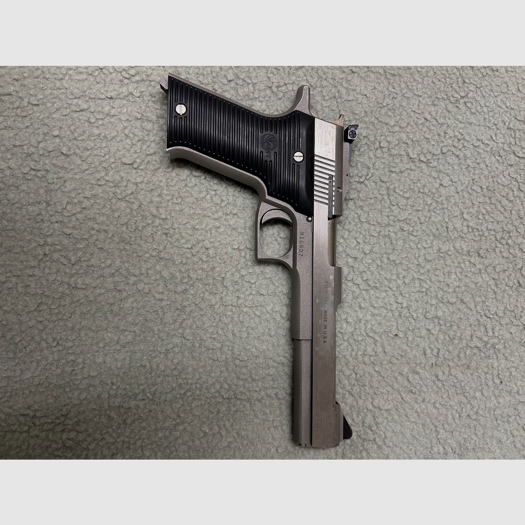 AMT Automag II