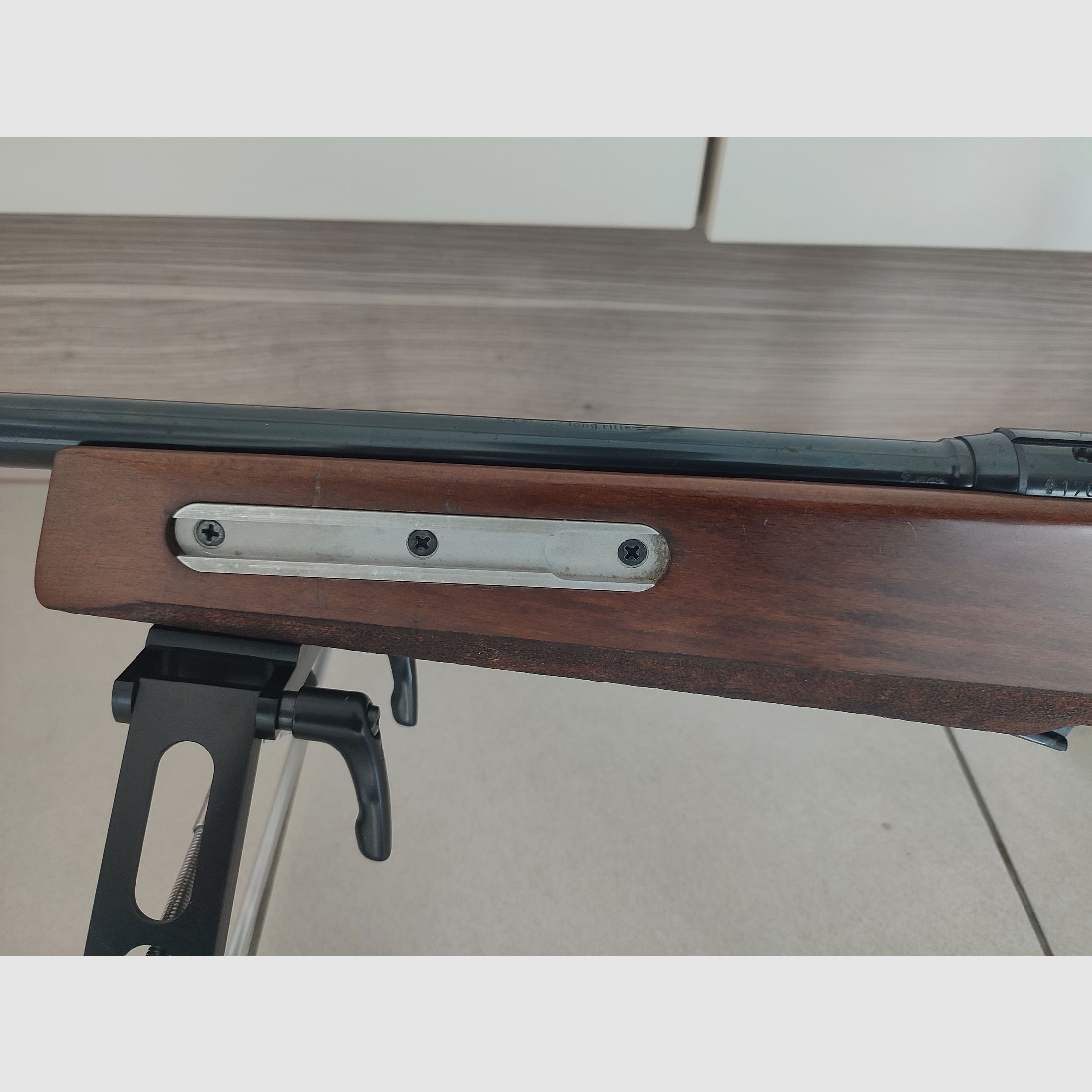Anschütz 1427 Biathlon Repetierer Benchrest .22 KK + 2.000 Schuss Matchmunition