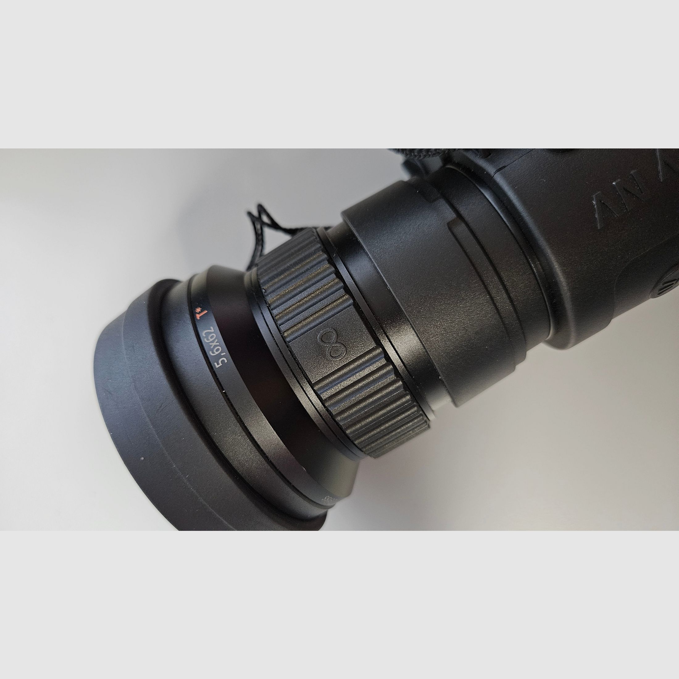Zeiss Victory NV 5,6 x 62 T* nachtkijker, afbeelding 4 van 10