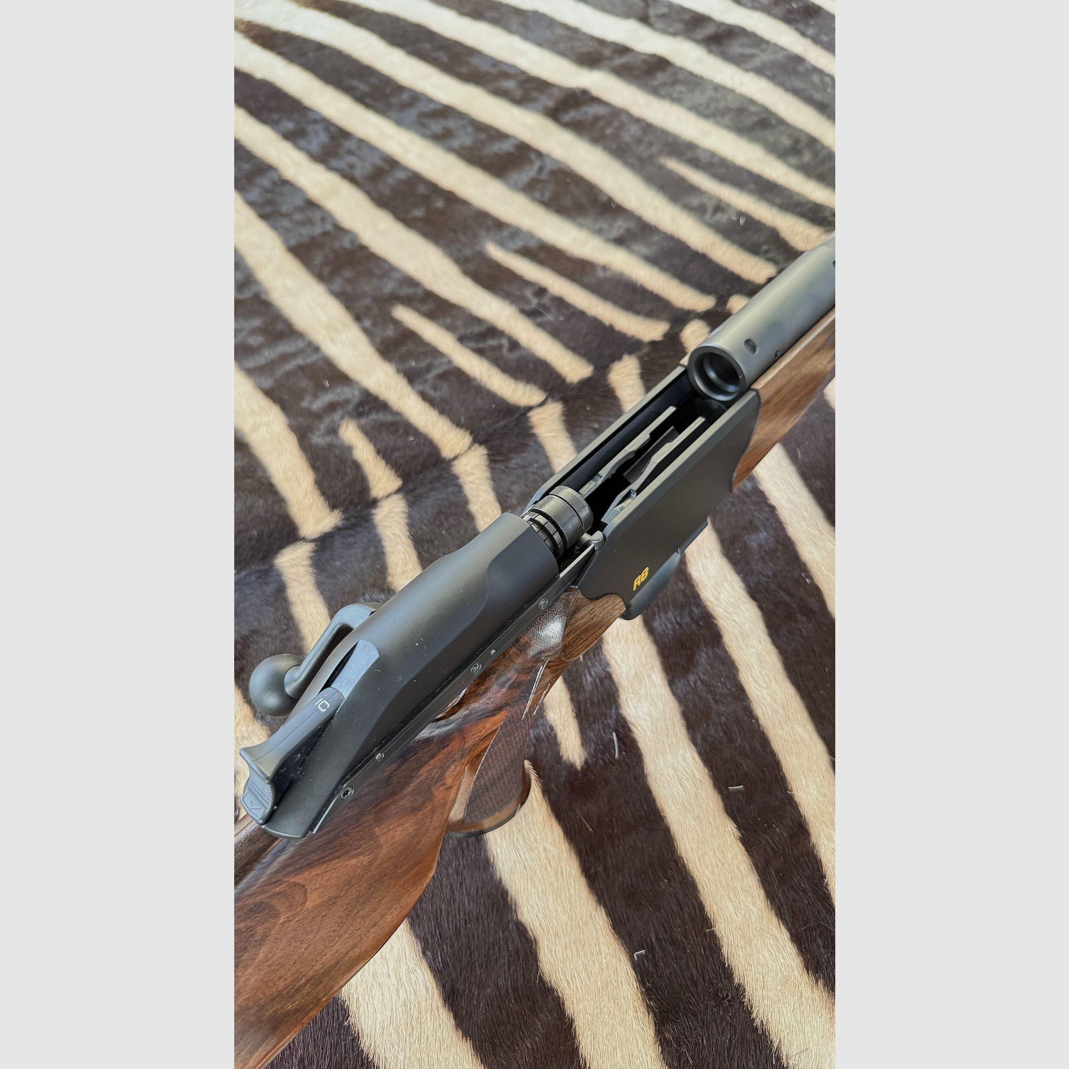 Blaser R8 Links Linkssystem .270 Win cañón estriado con cañón intercambiable 7x64, imagen 8 de 9