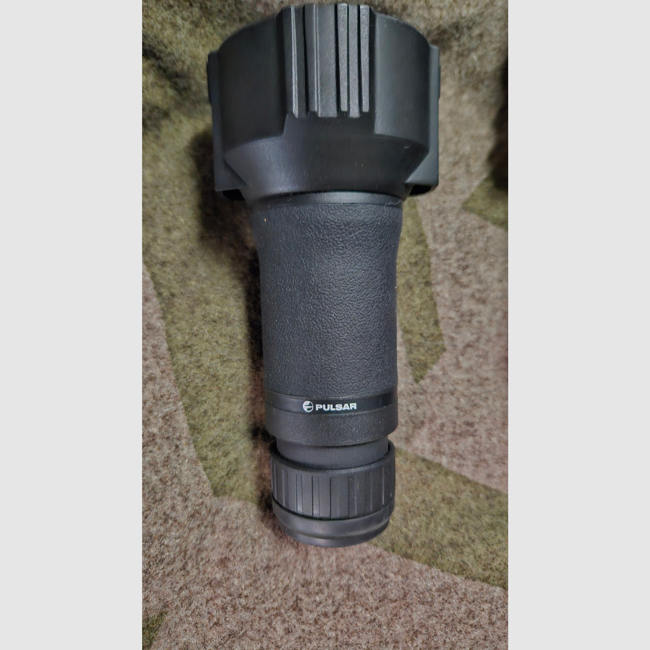 Wärmebildgerät PULSAR Core FXQ 55 BW inkl. Zubehörpaket