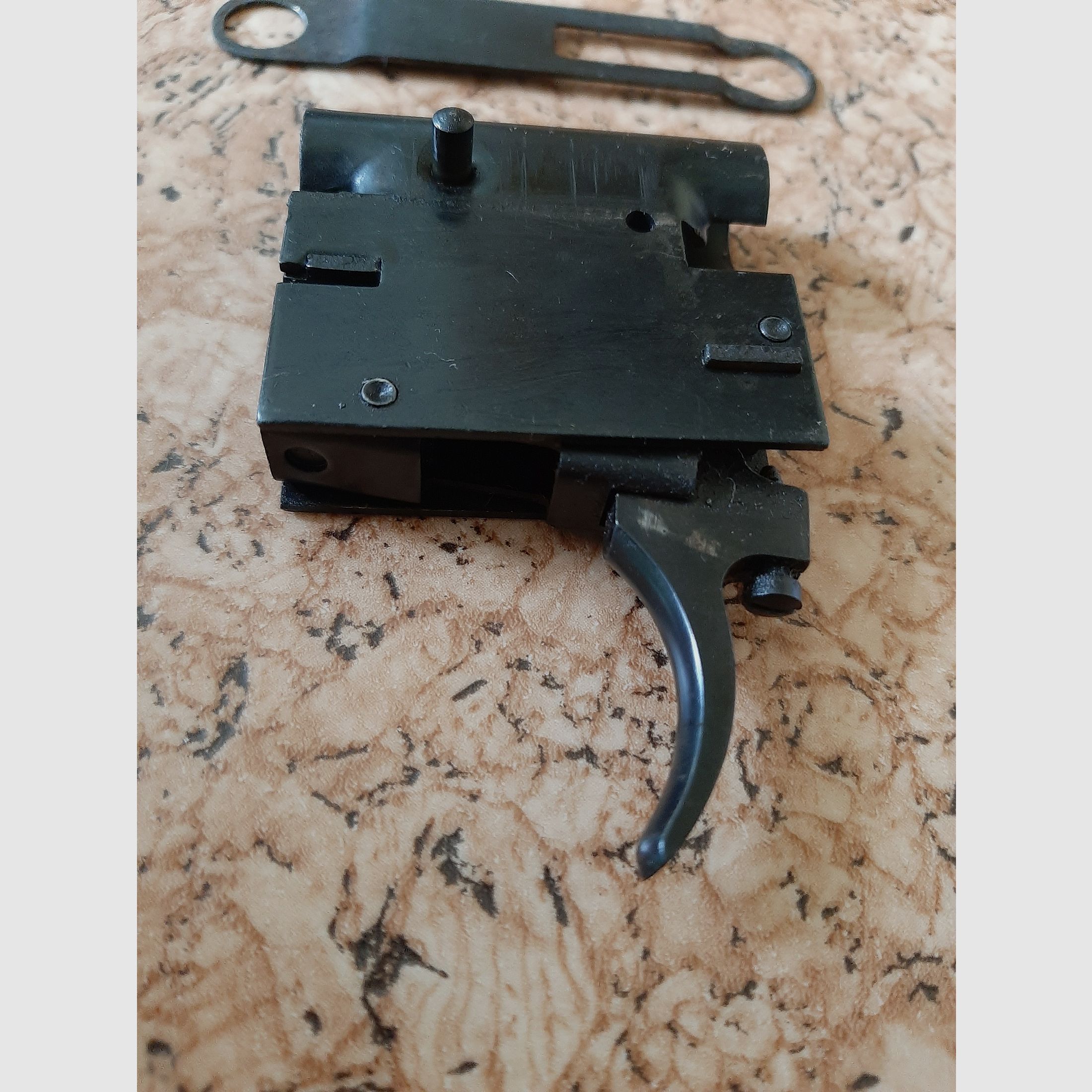 Walther LG 52 Abzugssystem mit Schaftblech