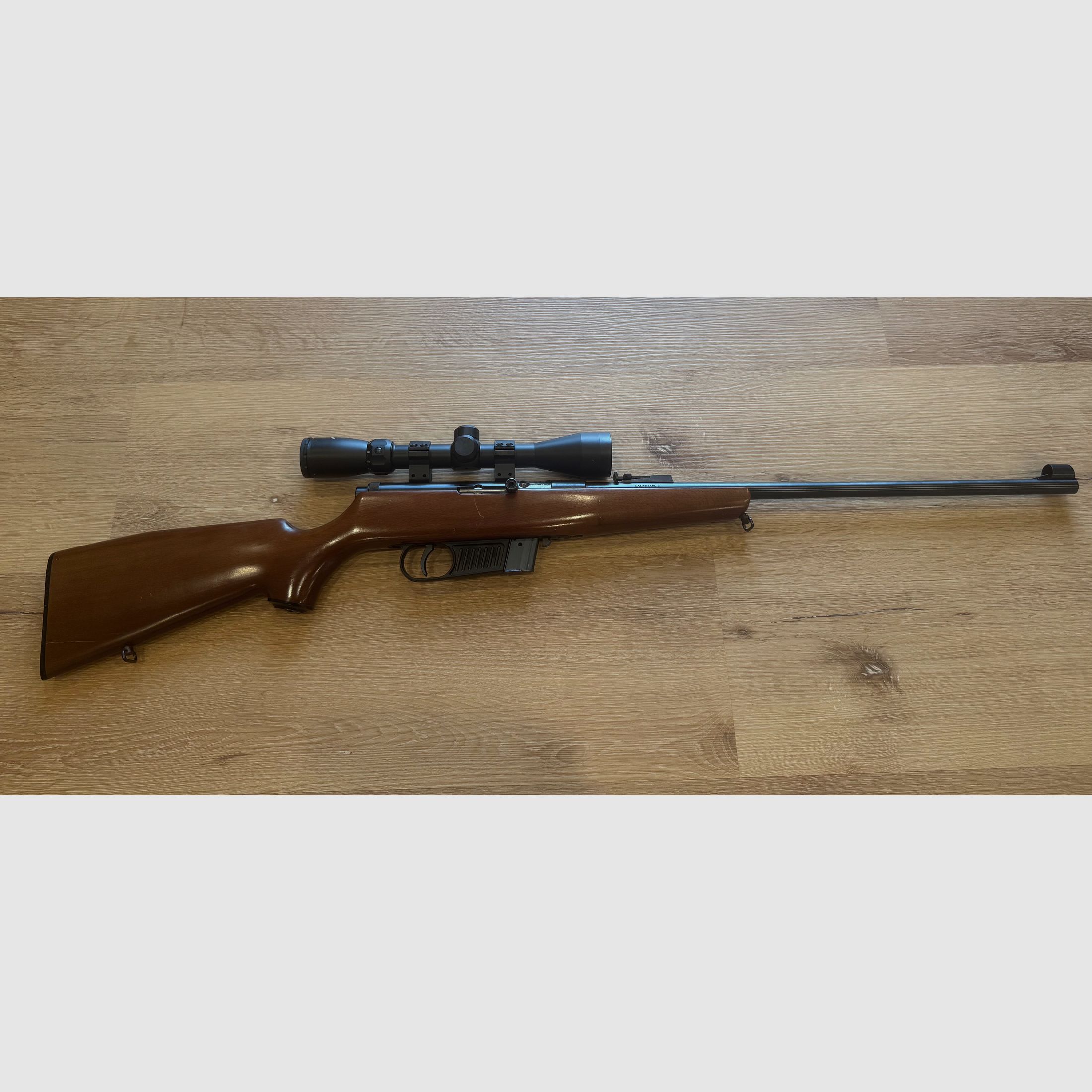 Voere .22lr semi-automatic rifle