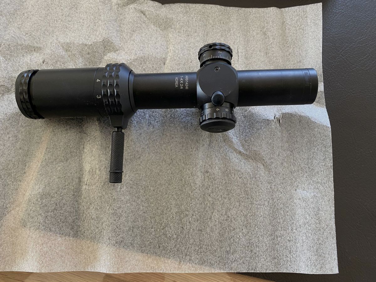Bushnell AR/223 1-4x 24mm BTR-1 FFP Illuminated