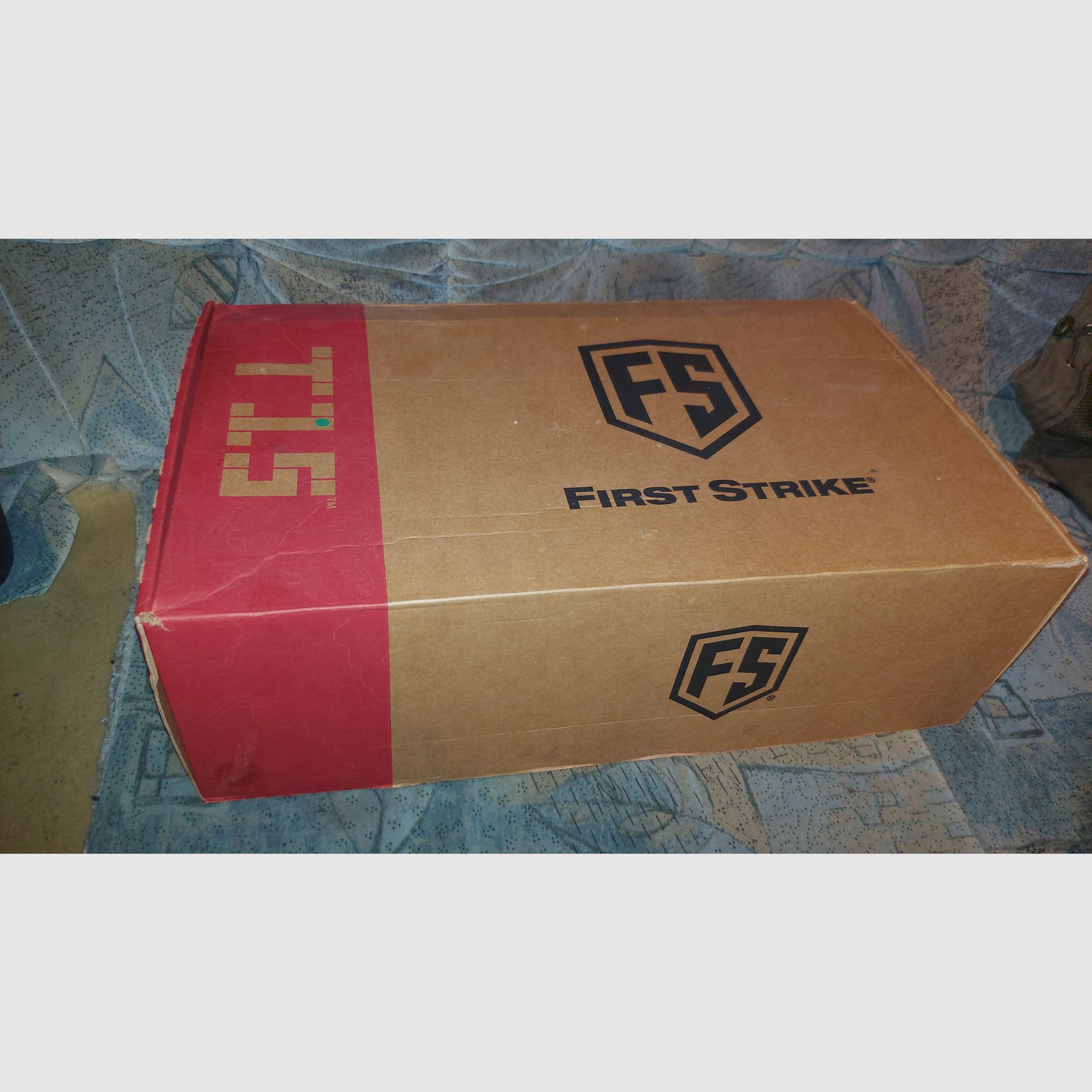 First Strike T15 Paintballmakierer Woodland 