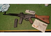 StG44, MP44, Sturmgewehr 44, di GSG in .22lfb
