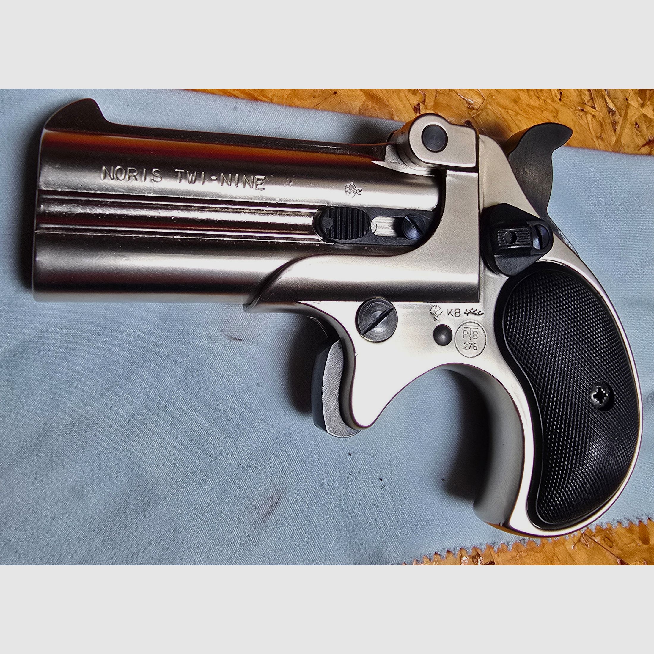 Derringer Noris Twi-Nine, ptb 276, vernickelt, 9mm r. knall