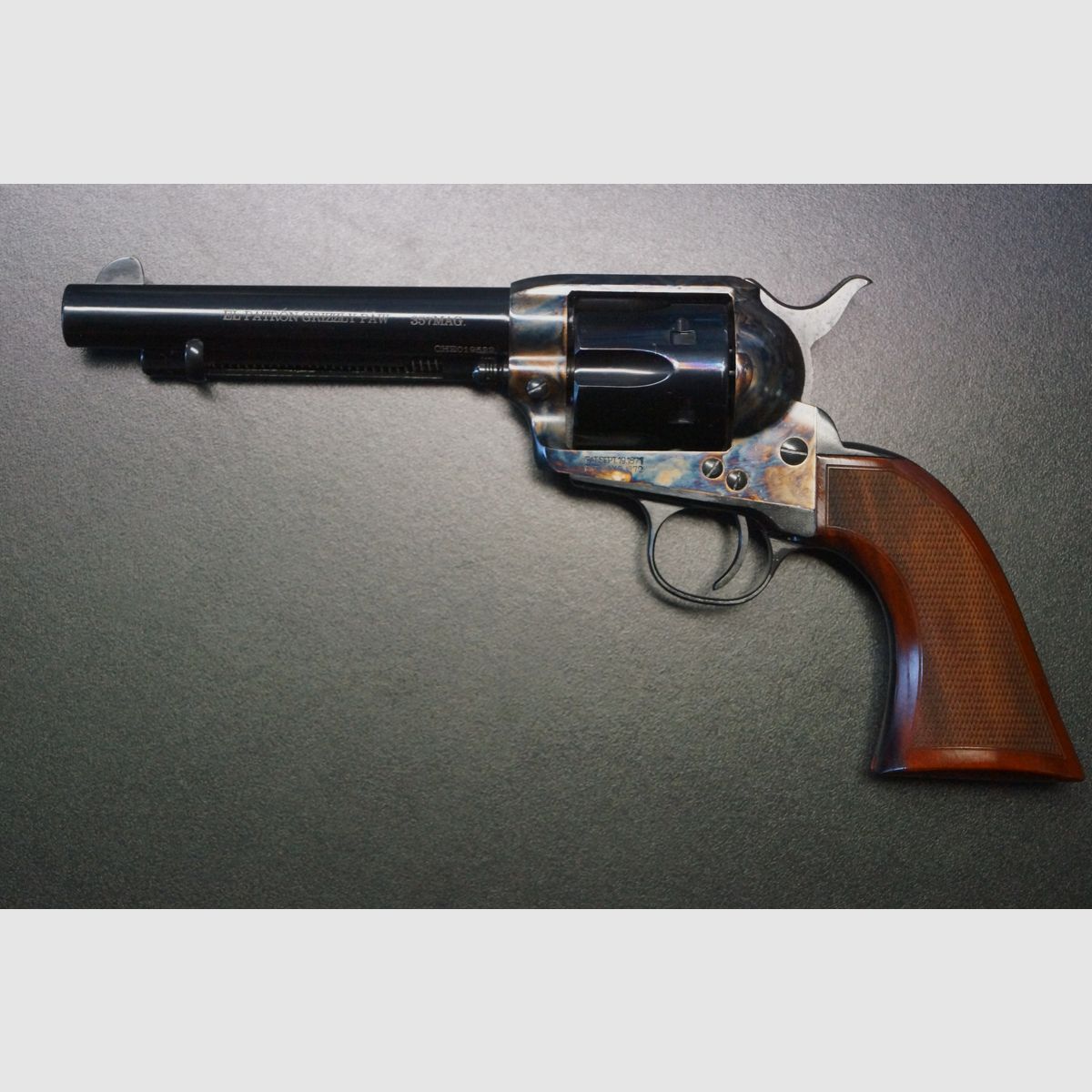Uberti 1873 El Patron Grizzly Paw, Bild 5 von 5