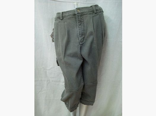 AKAH denim knee-length trousers