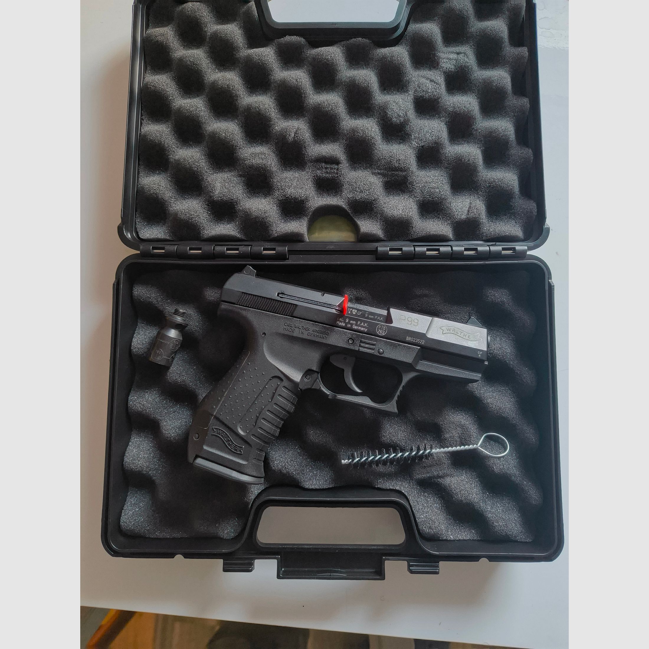 Wahlter P99 pistolet alarmowy