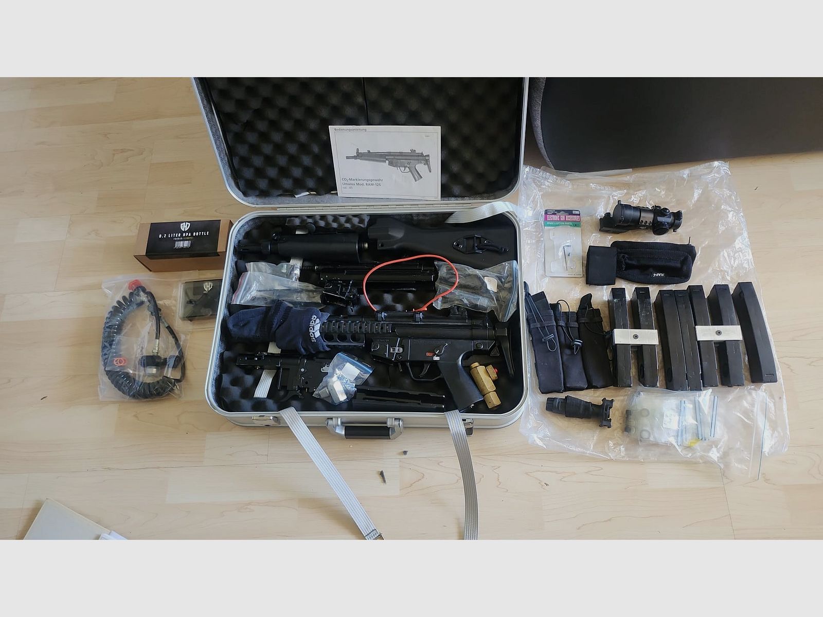 MP5 (APS 12S) – Bastlerpaket mit umfangreichem Zubehör – defekt
