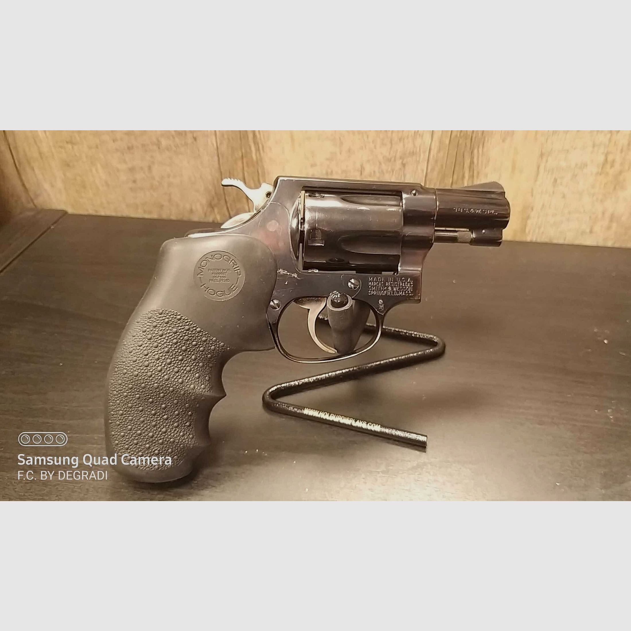SMITH & WESSON Model 36, afbeelding 2 van 3